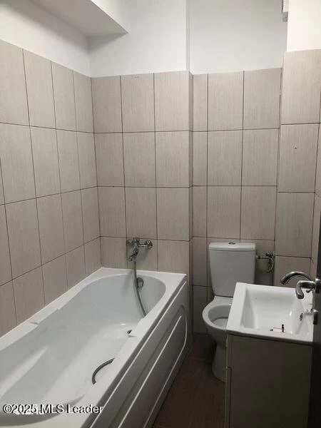 Strada MIZIL, Bucuresti, Bucuresti Ilfov, 2 Dormitor Dormitoare, 2 BaieBăi,Apartament,Anunturi Verificate,MIZIL,0,F1-240710