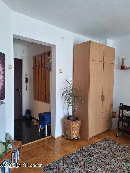 Calea PLEVNEI, Bucuresti, Bucuresti Ilfov, 0 , 1 BaieBăi,Apartament,Anunturi Verificate,PLEVNEI,0,F1-240753