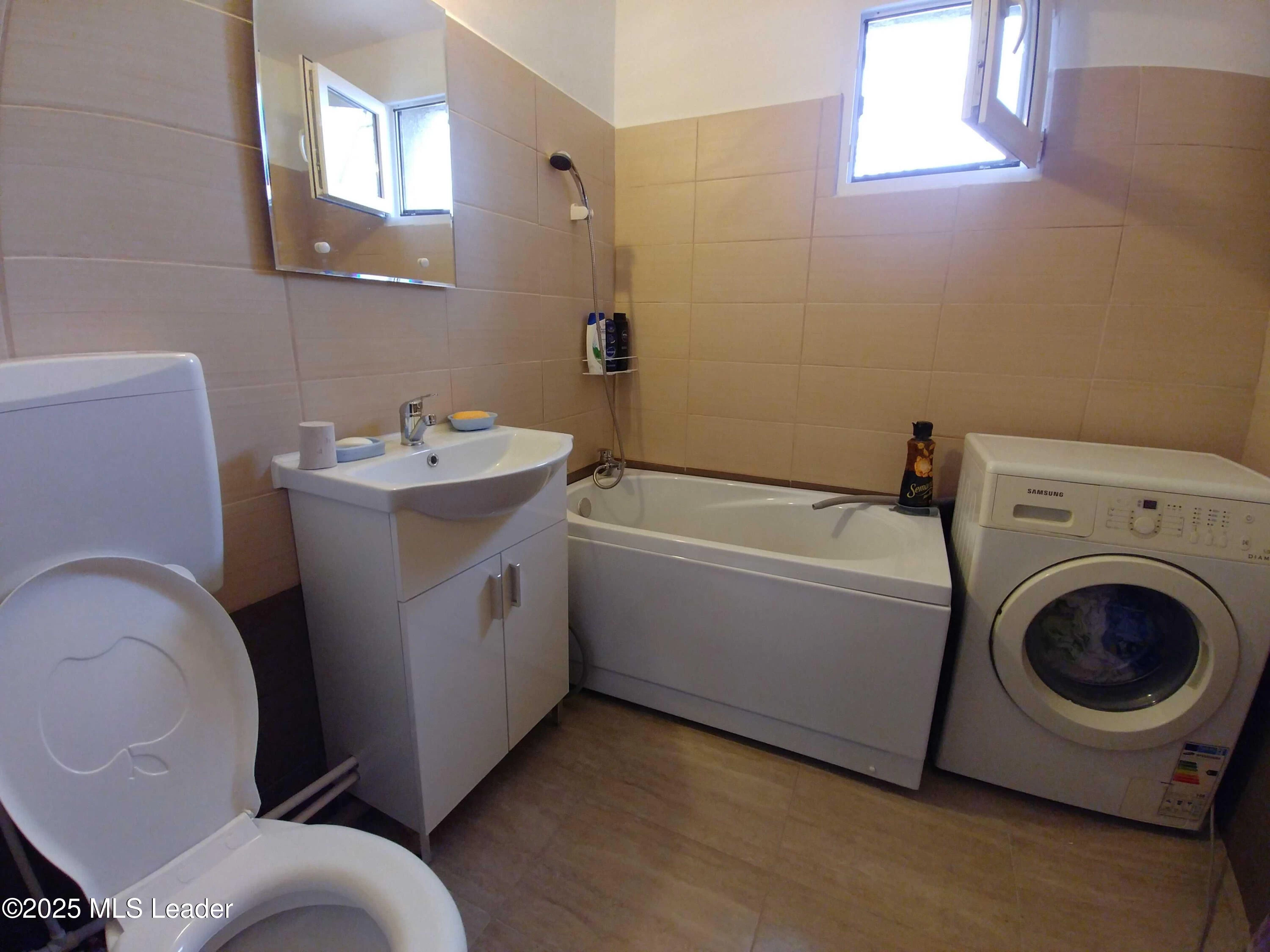 Strada SOLD. CROITORU VASILE, Bucuresti, Bucuresti Ilfov, 2 Dormitor Dormitoare, 2 BaieBăi,Apartament,Anunturi Verificate,SOLD. CROITORU VASILE,0,F1-240934