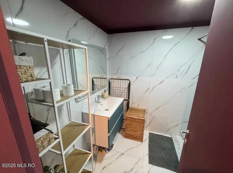 Strada PROMENADA, Navodari, Constanta, 1 Dormitor Dormitoare, 1 BaieBăi,Apartament,Anunturi Verificate,PROMENADA,0,F5-53730