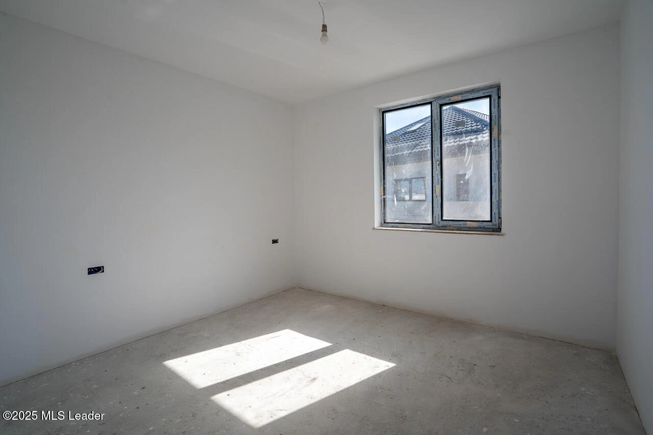 Strada BEGA 5, Pantelimon, Bucuresti Ilfov, 077145, 3 Dormitoare Dormitoare, 2 BăiBăi,Casa/Vila,Reprezentari Comision 0%,BEGA,0,01-6644