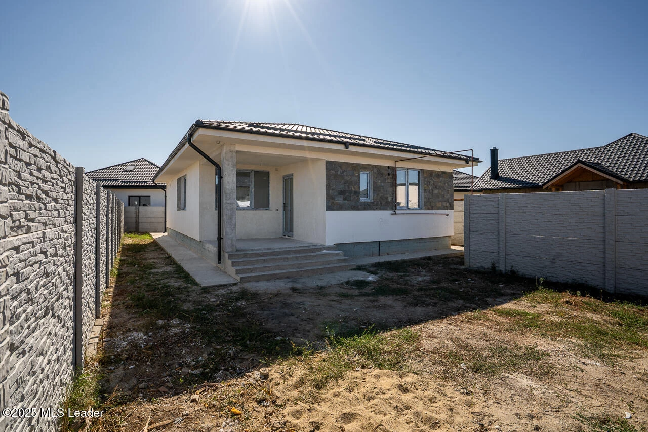 Strada BEGA 5, Pantelimon, Bucuresti Ilfov, 077145, 3 Dormitoare Dormitoare, 2 BăiBăi,Casa/Vila,Reprezentari Comision 0%,BEGA,0,01-6644