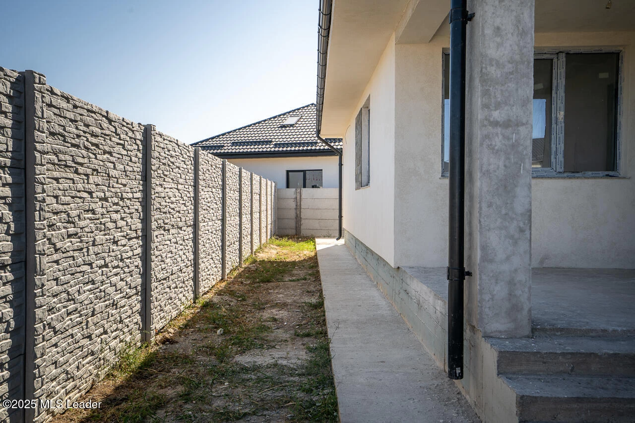 Strada BEGA 5, Pantelimon, Bucuresti Ilfov, 077145, 3 Dormitoare Dormitoare, 2 BăiBăi,Casa/Vila,Reprezentari Comision 0%,BEGA,0,01-6644