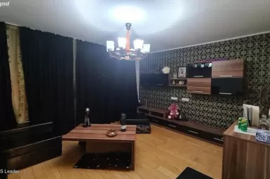 93495f5962cf2fb9698bfe1903c3f87b