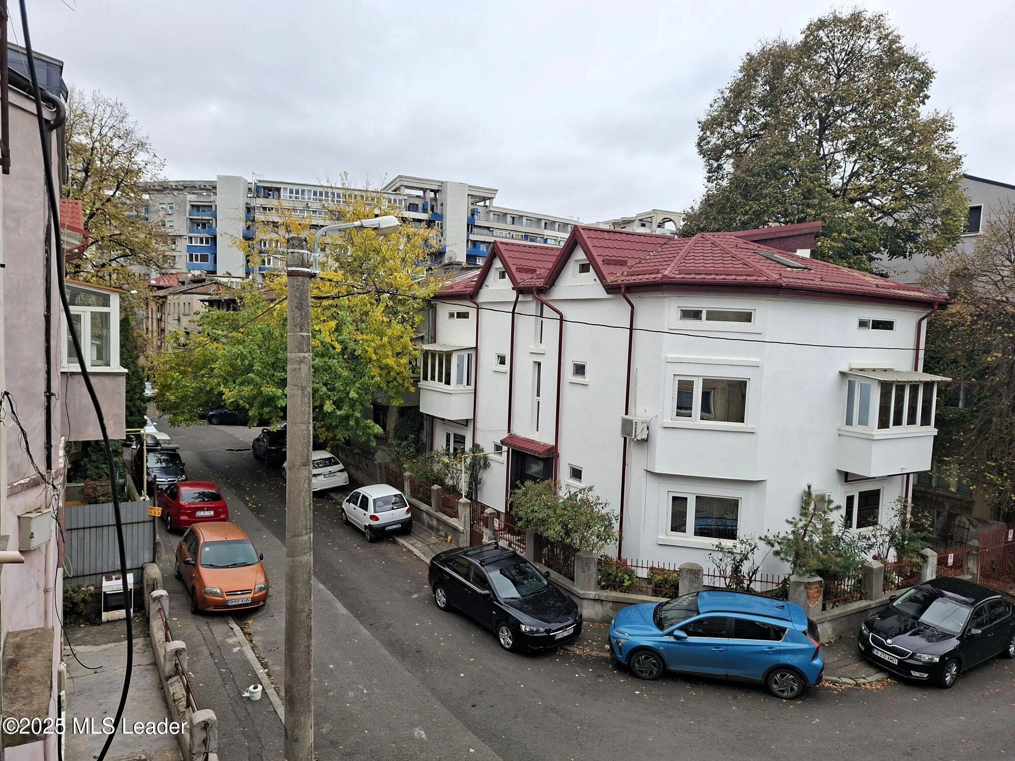 Strada MR. RACOTEANU ION 16 Et. 1, Bucuresti, Bucuresti Ilfov, 030891, 2 Dormitoare Dormitoare, 1 BaieBăi,Apartament,Reprezentari Comision 0%,MR. RACOTEANU ION,0,01-6696