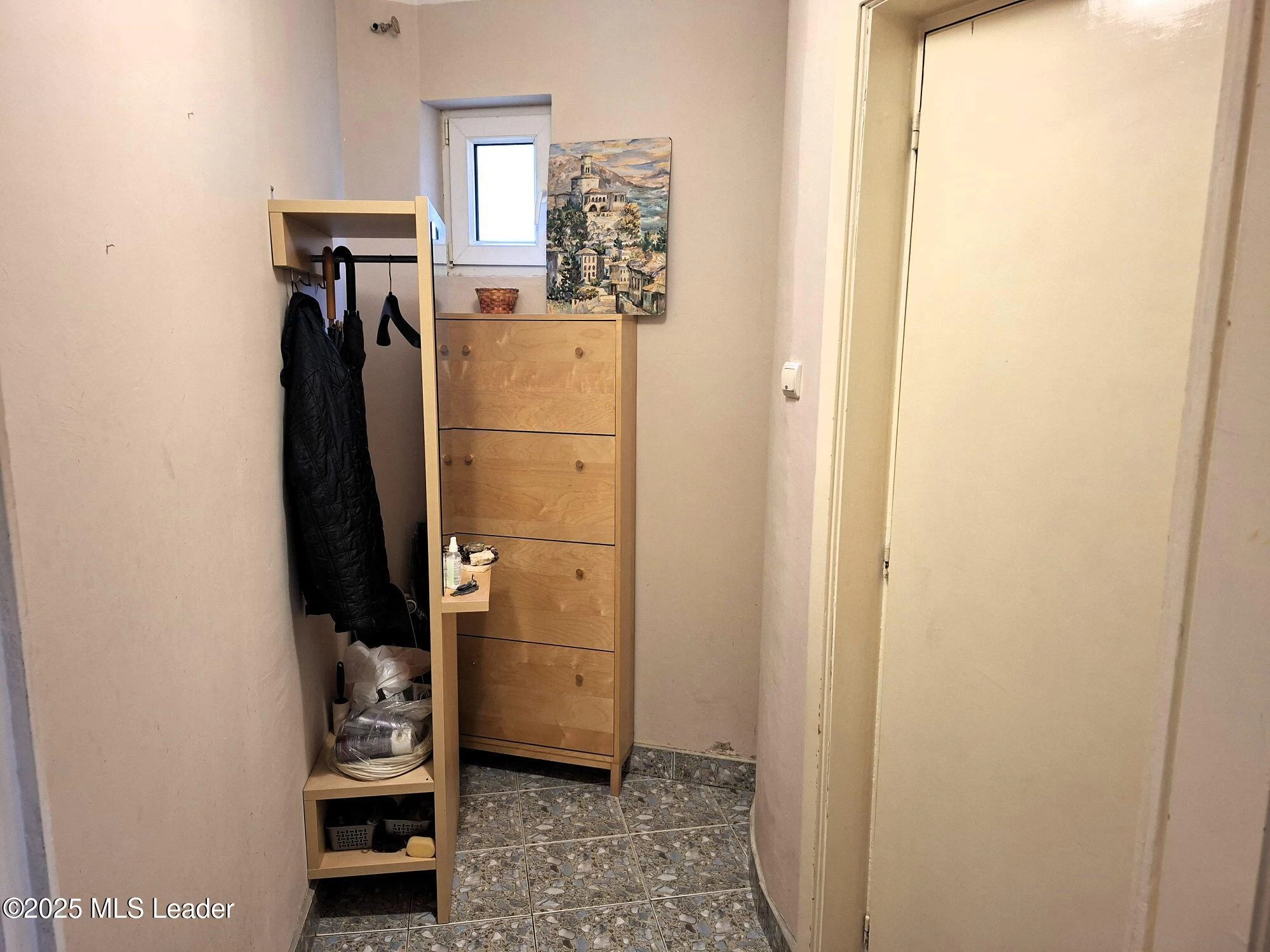 Strada MR. RACOTEANU ION 16 Et. 1, Bucuresti, Bucuresti Ilfov, 030891, 2 Dormitoare Dormitoare, 1 BaieBăi,Apartament,Reprezentari Comision 0%,MR. RACOTEANU ION,0,01-6696