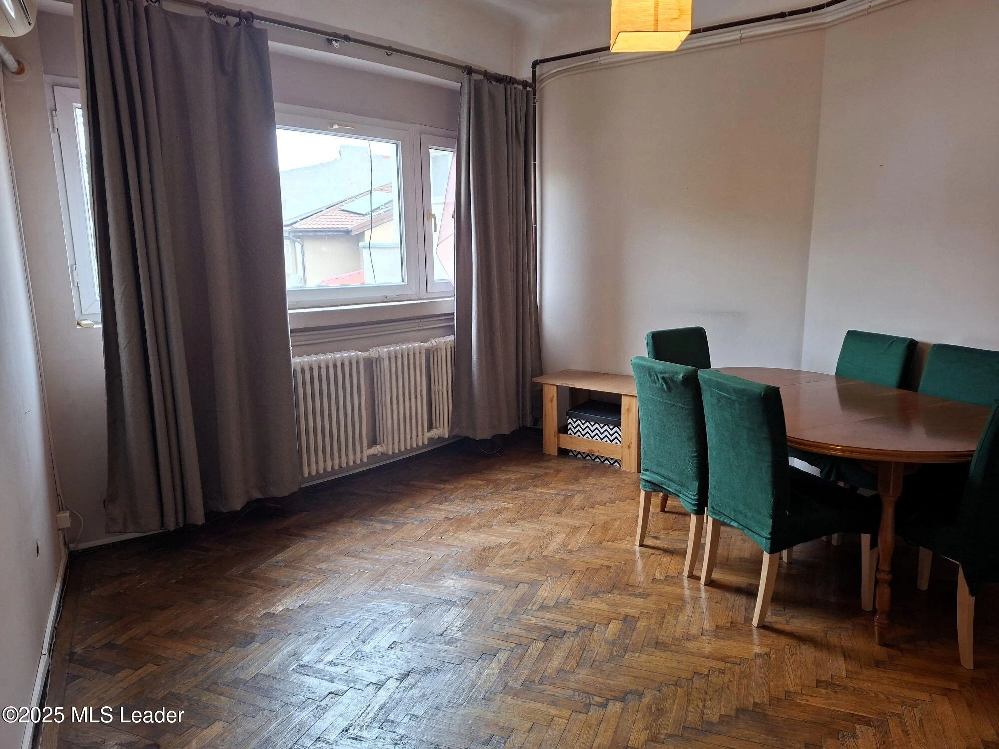 Strada MR. RACOTEANU ION 16 Et. 1, Bucuresti, Bucuresti Ilfov, 030891, 2 Dormitoare Dormitoare, 1 BaieBăi,Apartament,Reprezentari Comision 0%,MR. RACOTEANU ION,0,01-6696