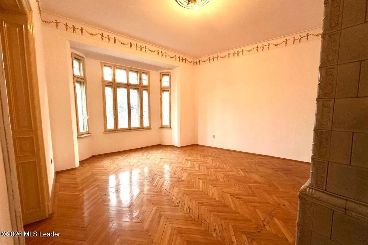 Bulevardul CAROL I 59 Etaj.1, Ap.4, Bucuresti, Bucuresti Ilfov, 030167, 6 Dormitoare Dormitoare, 3 BăiBăi,Apartament,Reprezentari Comision 0%,CAROL I,0,01-6715