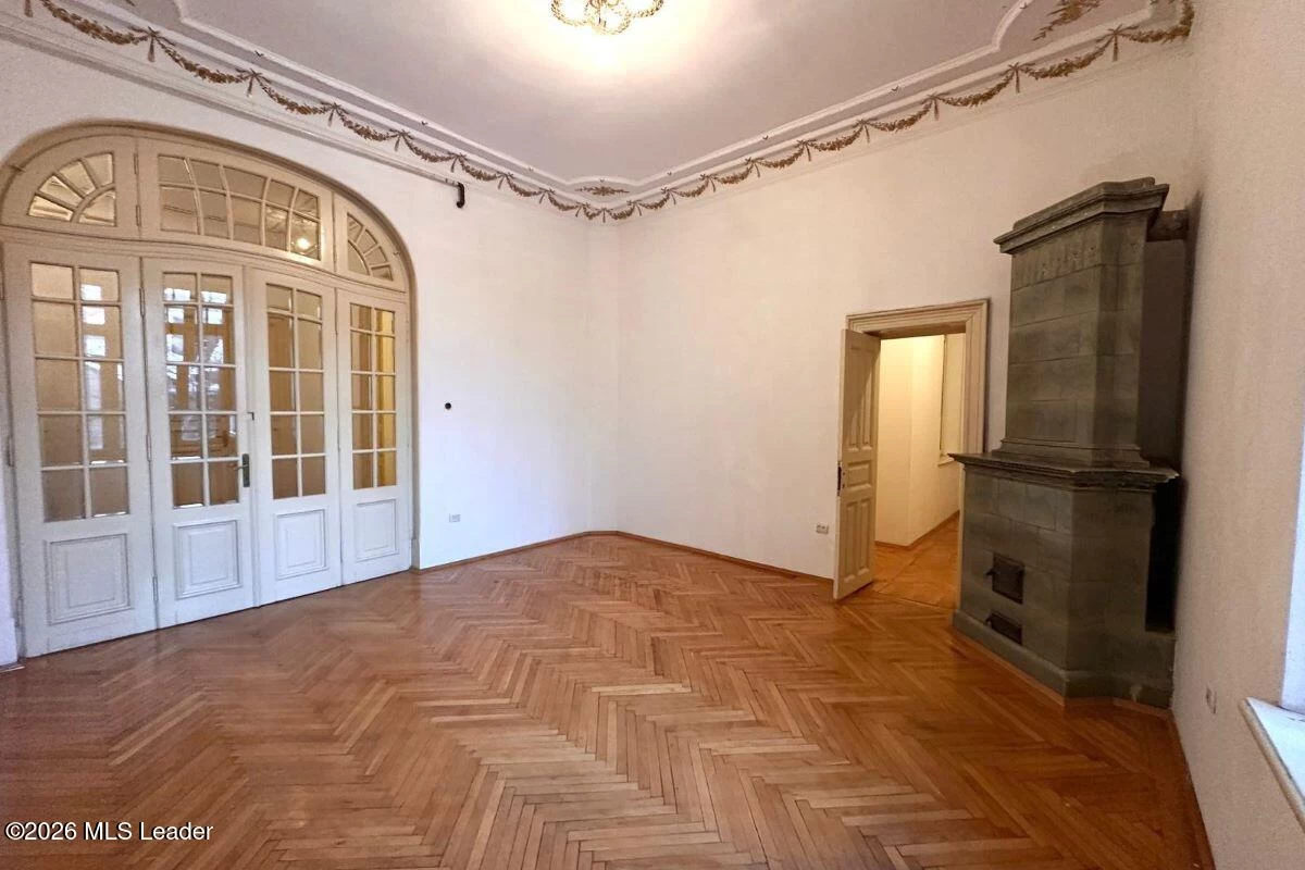 Bulevardul CAROL I 59 Etaj.1, Ap.4, Bucuresti, Bucuresti Ilfov, 030167, 6 Dormitoare Dormitoare, 3 BăiBăi,Apartament,Reprezentari Comision 0%,CAROL I,0,01-6715