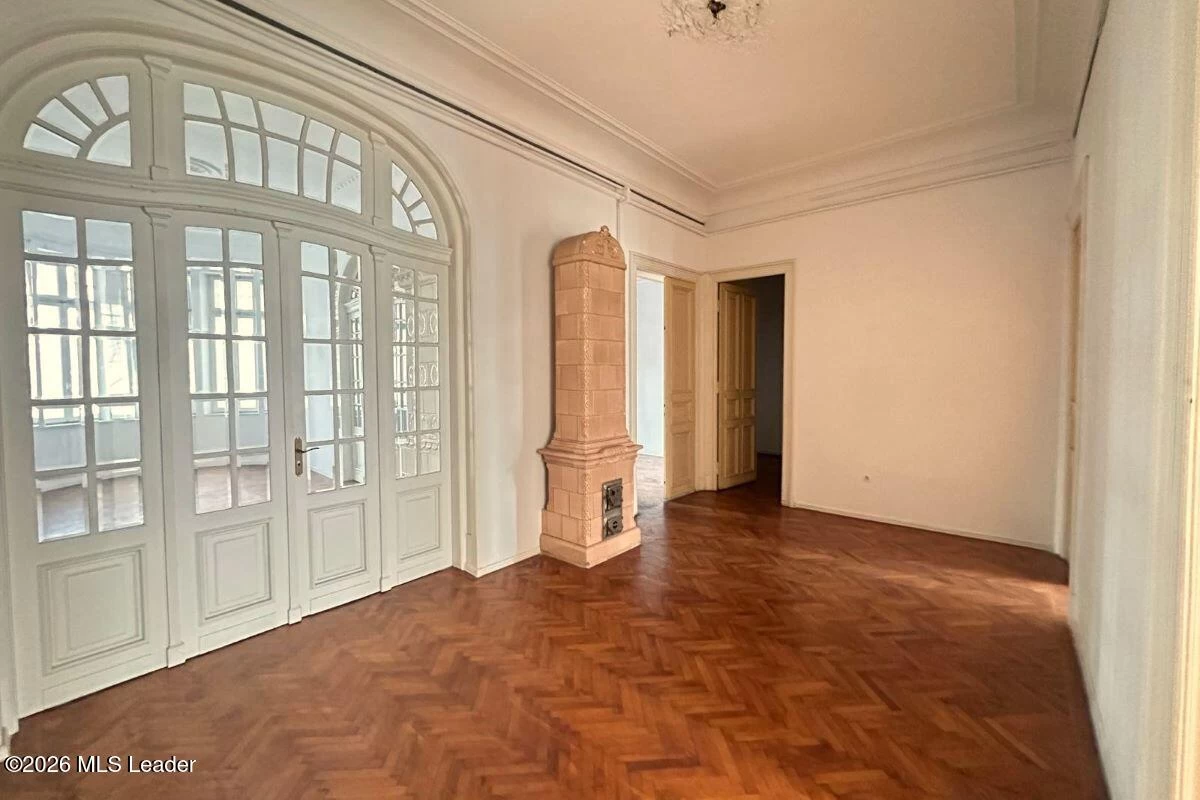 Bulevardul CAROL I 59 Etaj.1, Ap.3, Bucuresti, Bucuresti Ilfov, 030167, 6 Dormitoare Dormitoare, 4 BăiBăi,Apartament,Reprezentari Comision 0%,CAROL I,0,01-6714