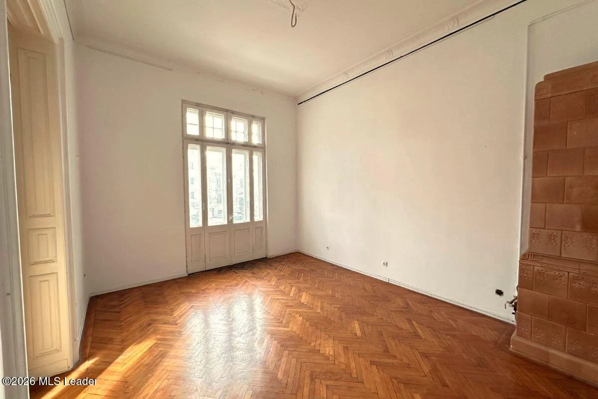 Bulevardul CAROL I 59 Etaj.1, Ap.3, Bucuresti, Bucuresti Ilfov, 030167, 6 Dormitoare Dormitoare, 4 BăiBăi,Apartament,Reprezentari Comision 0%,CAROL I,0,01-6714