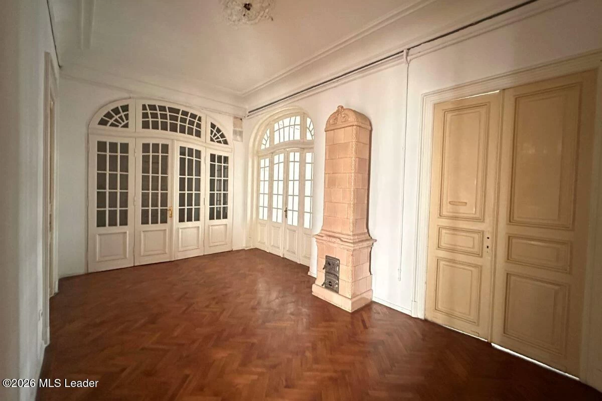 Bulevardul CAROL I 59 Etaj.1, Ap.3, Bucuresti, Bucuresti Ilfov, 030167, 6 Dormitoare Dormitoare, 4 BăiBăi,Apartament,Reprezentari Comision 0%,CAROL I,0,01-6714