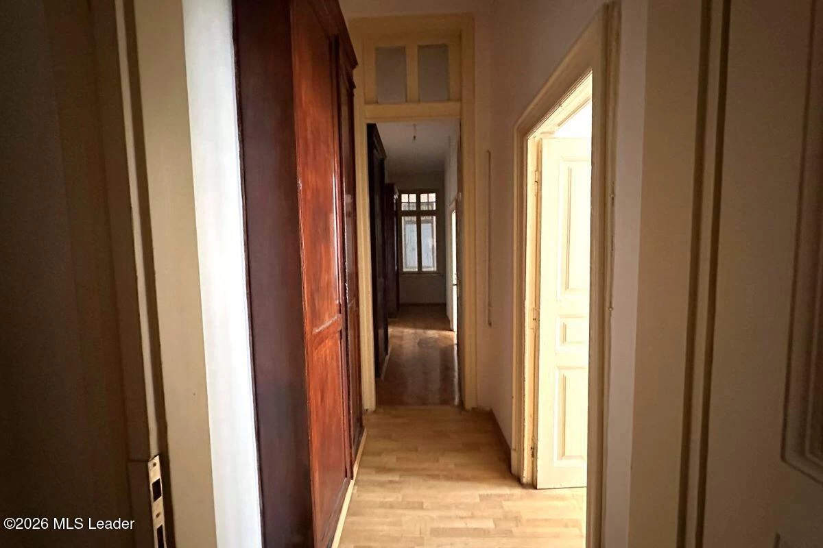 Bulevardul CAROL I 59 Etaj.1, Ap.3, Bucuresti, Bucuresti Ilfov, 030167, 6 Dormitoare Dormitoare, 4 BăiBăi,Apartament,Reprezentari Comision 0%,CAROL I,0,01-6714