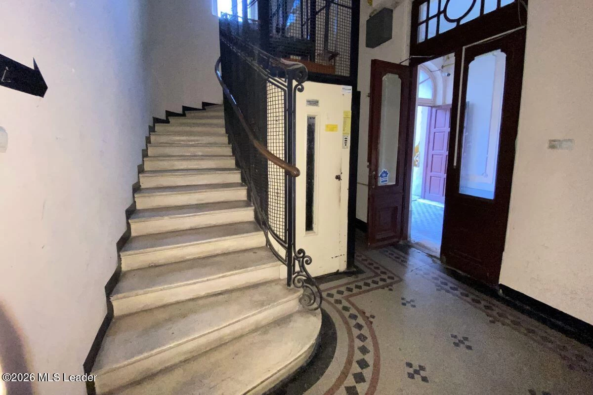 Bulevardul CAROL I 59 Etaj.1, Ap.3, Bucuresti, Bucuresti Ilfov, 030167, 6 Dormitoare Dormitoare, 4 BăiBăi,Apartament,Reprezentari Comision 0%,CAROL I,0,01-6714