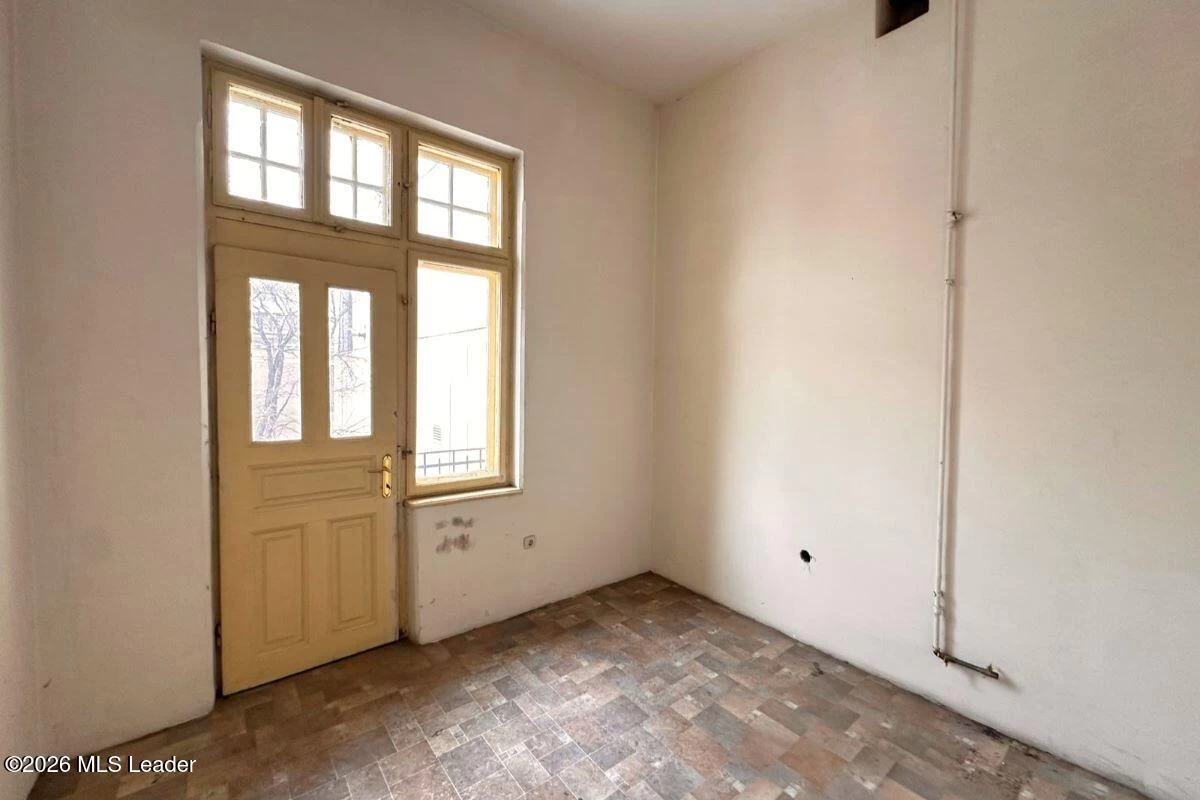 Bulevardul CAROL I 59 Etaj.1, Ap.3, Bucuresti, Bucuresti Ilfov, 030167, 6 Dormitoare Dormitoare, 4 BăiBăi,Apartament,Reprezentari Comision 0%,CAROL I,0,01-6714