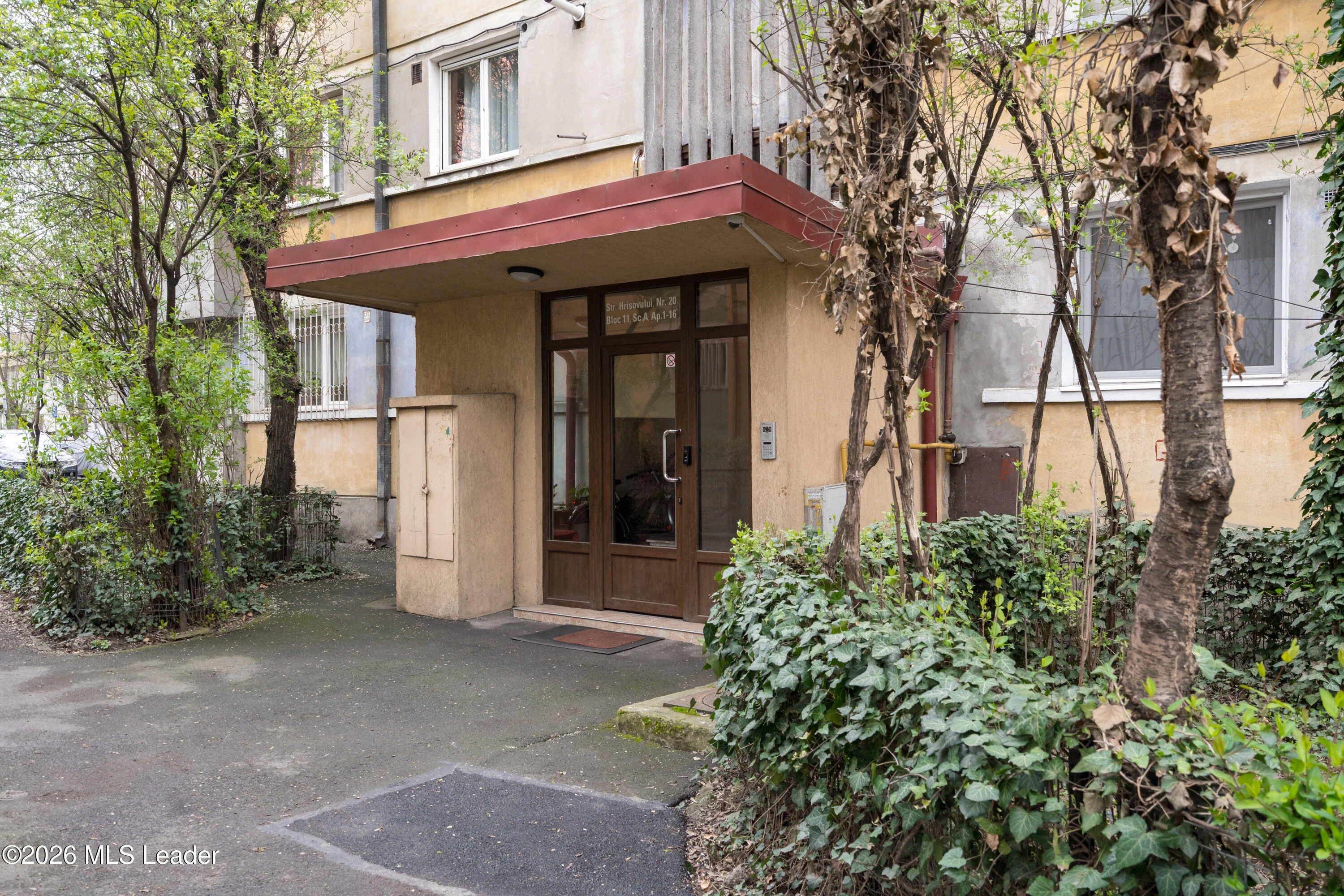 Strada HRISOVULUI 20 bl. 11, sc. 1, et. 2, ap. 12, Bucuresti, Bucuresti Ilfov, 013162, 2 Dormitoare Dormitoare, 1 BaieBăi,Apartament,Reprezentari Comision 0%,HRISOVULUI,0,01-6752