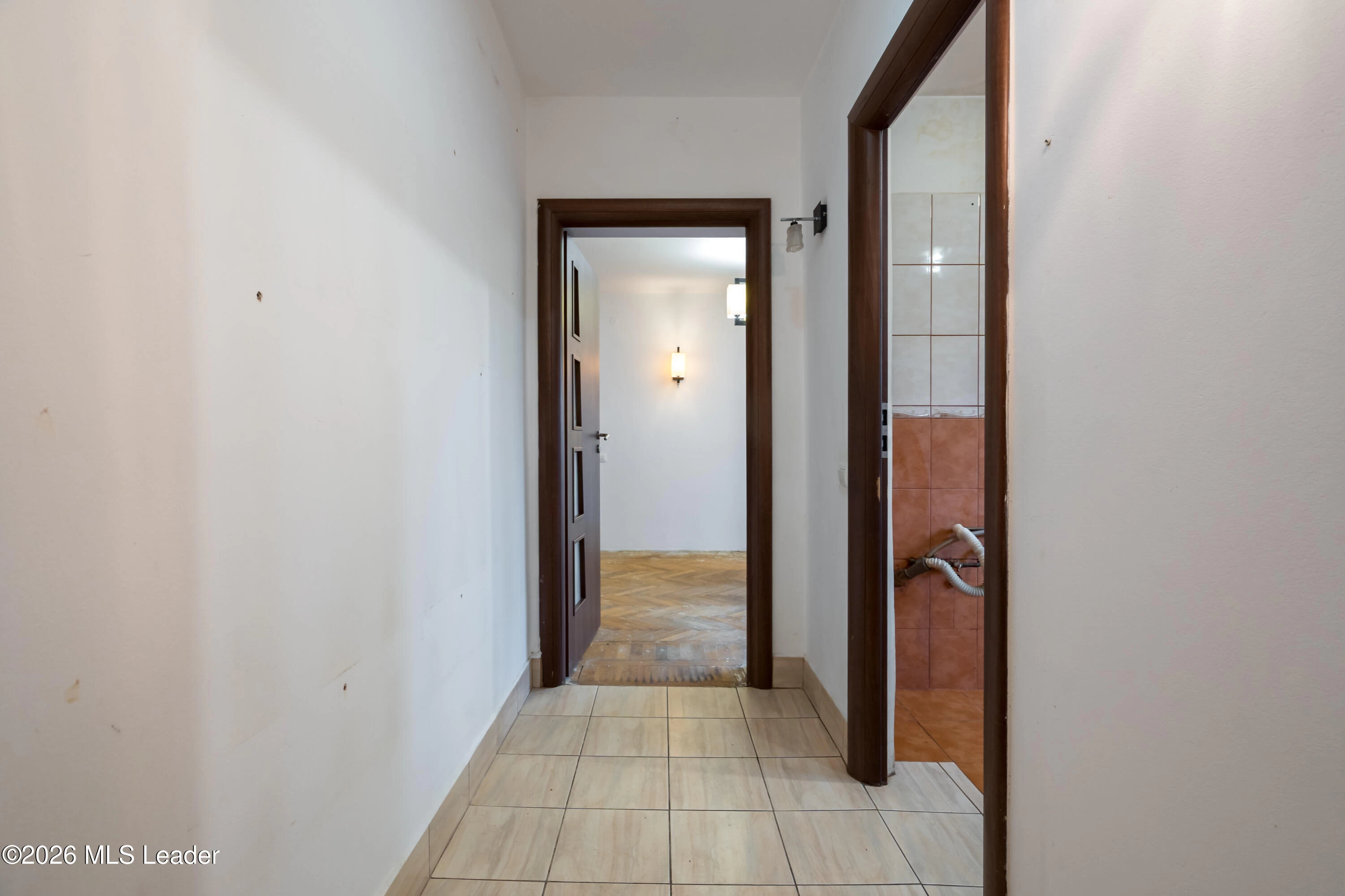 Strada HRISOVULUI 20 bl. 11, sc. 1, et. 2, ap. 12, Bucuresti, Bucuresti Ilfov, 013162, 2 Dormitoare Dormitoare, 1 BaieBăi,Apartament,Reprezentari Comision 0%,HRISOVULUI,0,01-6752