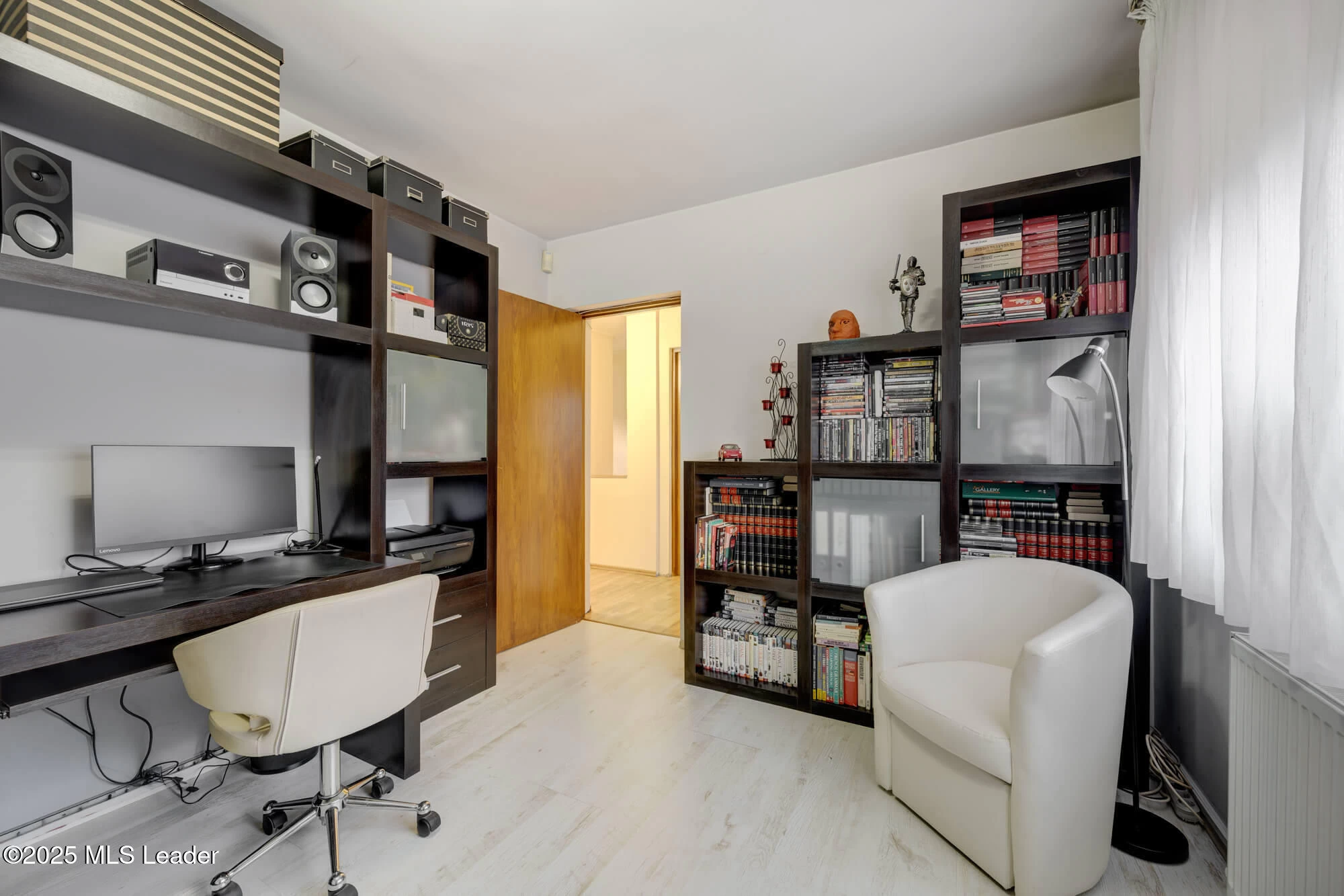 Strada EROU IANCU NICOLAE 103 Complex Gama, Vila F17, Bucuresti, Bucuresti Ilfov, 077190, 2 Dormitoare Dormitoare, 2 BăiBăi,Casa/Vila,Reprezentari Comision 0%,EROU IANCU NICOLAE,0,01-6606