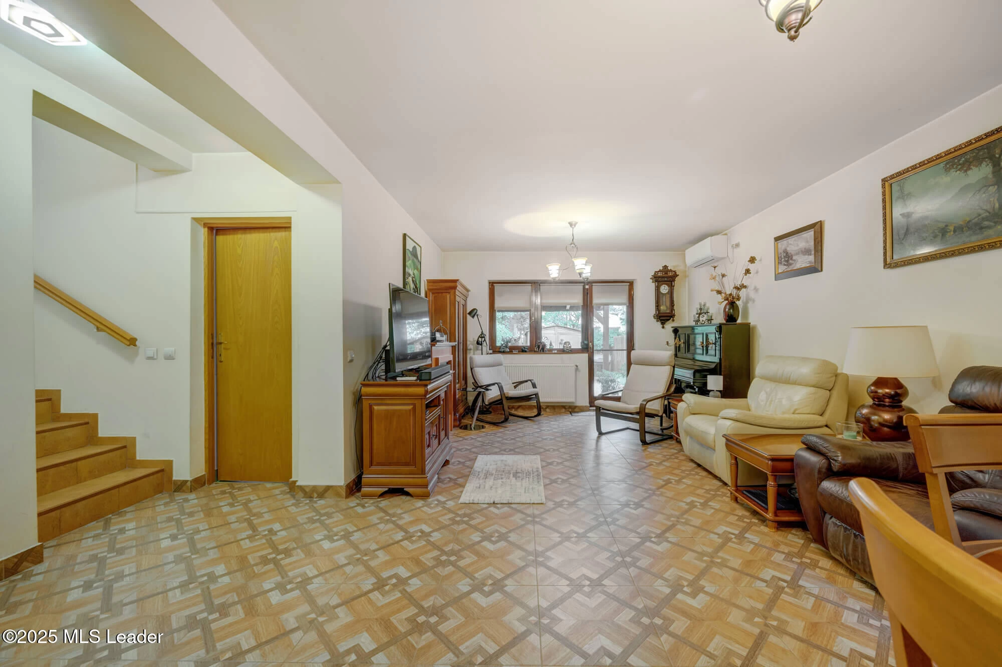Strada EROU IANCU NICOLAE 103 Complex Gama, Vila F17, Bucuresti, Bucuresti Ilfov, 077190, 2 Dormitoare Dormitoare, 2 BăiBăi,Casa/Vila,Reprezentari Comision 0%,EROU IANCU NICOLAE,0,01-6606