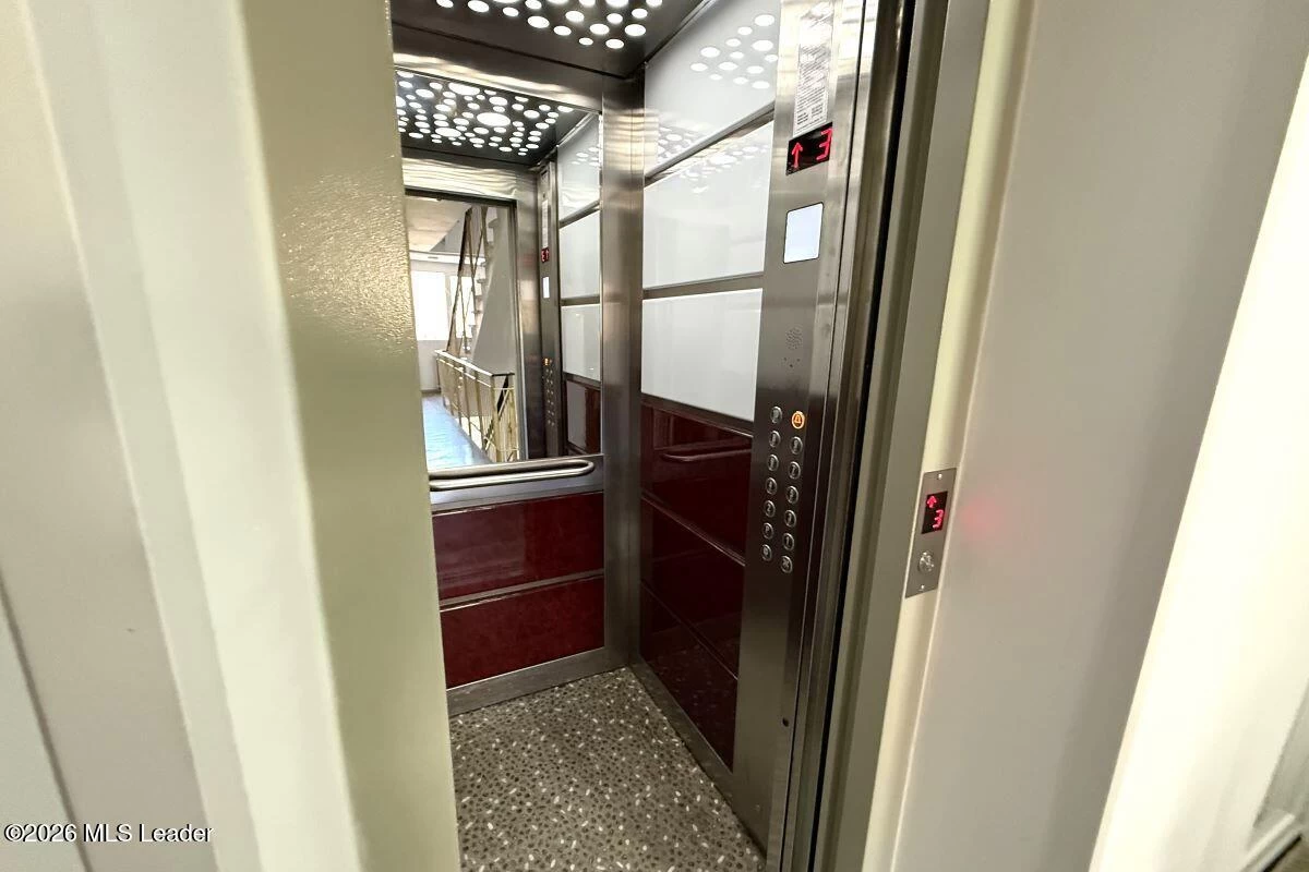 Prelungirea GHENCEA 14 BL.R1, sc.A, et.3, ap.13, Bucuresti, Bucuresti Ilfov, 061706, 1 Dormitor Dormitoare, 1 BaieBăi,Apartament,Reprezentari Comision 0%,GHENCEA,0,01-6790