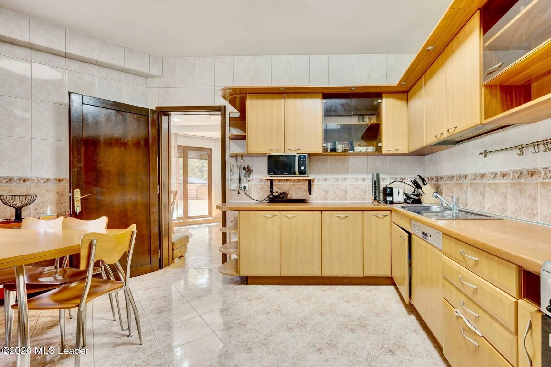 Strada PIPERA-TUNARI 154, Voluntari, Bucuresti Ilfov, 077190, 5 Dormitoare Dormitoare, 4 BăiBăi,Casa/Vila,Reprezentari Comision 0%,PIPERA-TUNARI,0,01-6827