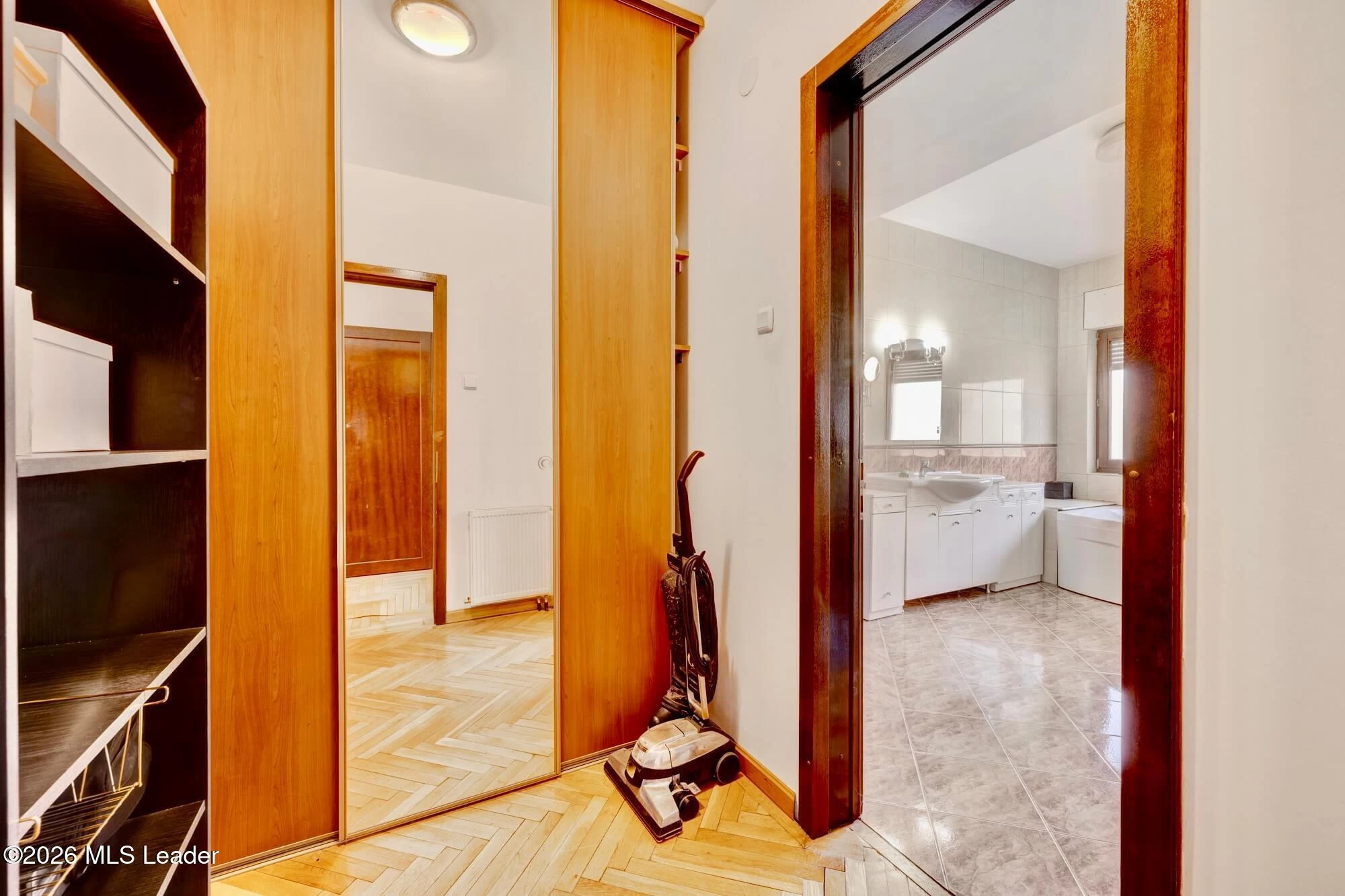 Strada PIPERA-TUNARI 154, Voluntari, Bucuresti Ilfov, 077190, 5 Dormitoare Dormitoare, 4 BăiBăi,Casa/Vila,Reprezentari Comision 0%,PIPERA-TUNARI,0,01-6827
