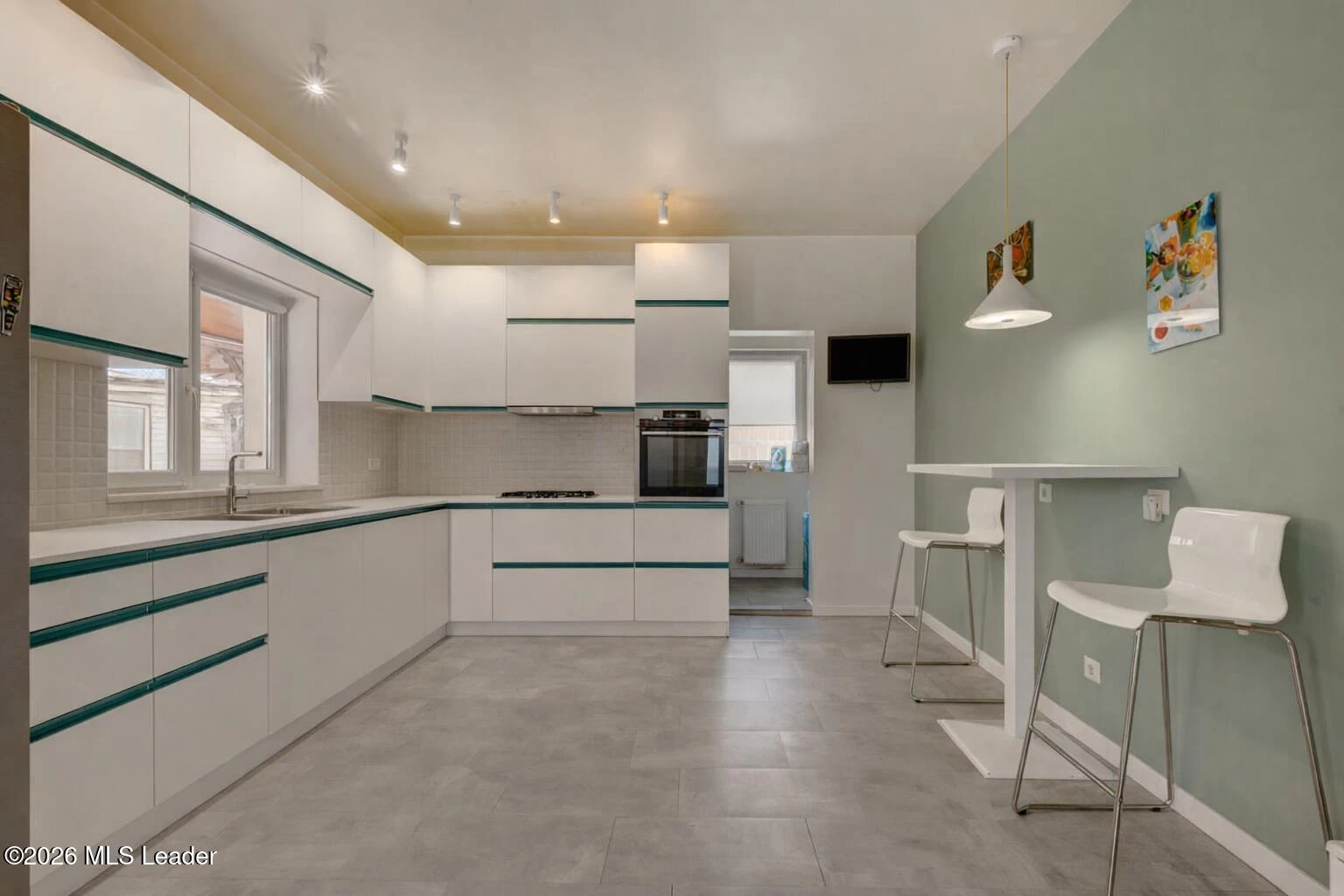 Strada 1 MAI 31 A, Mogosoaia, Bucuresti Ilfov, 077135, 4 Dormitoare Dormitoare, 3 BăiBăi,Casa/Vila,Reprezentari Comision 0%,1 MAI,0,01-6830