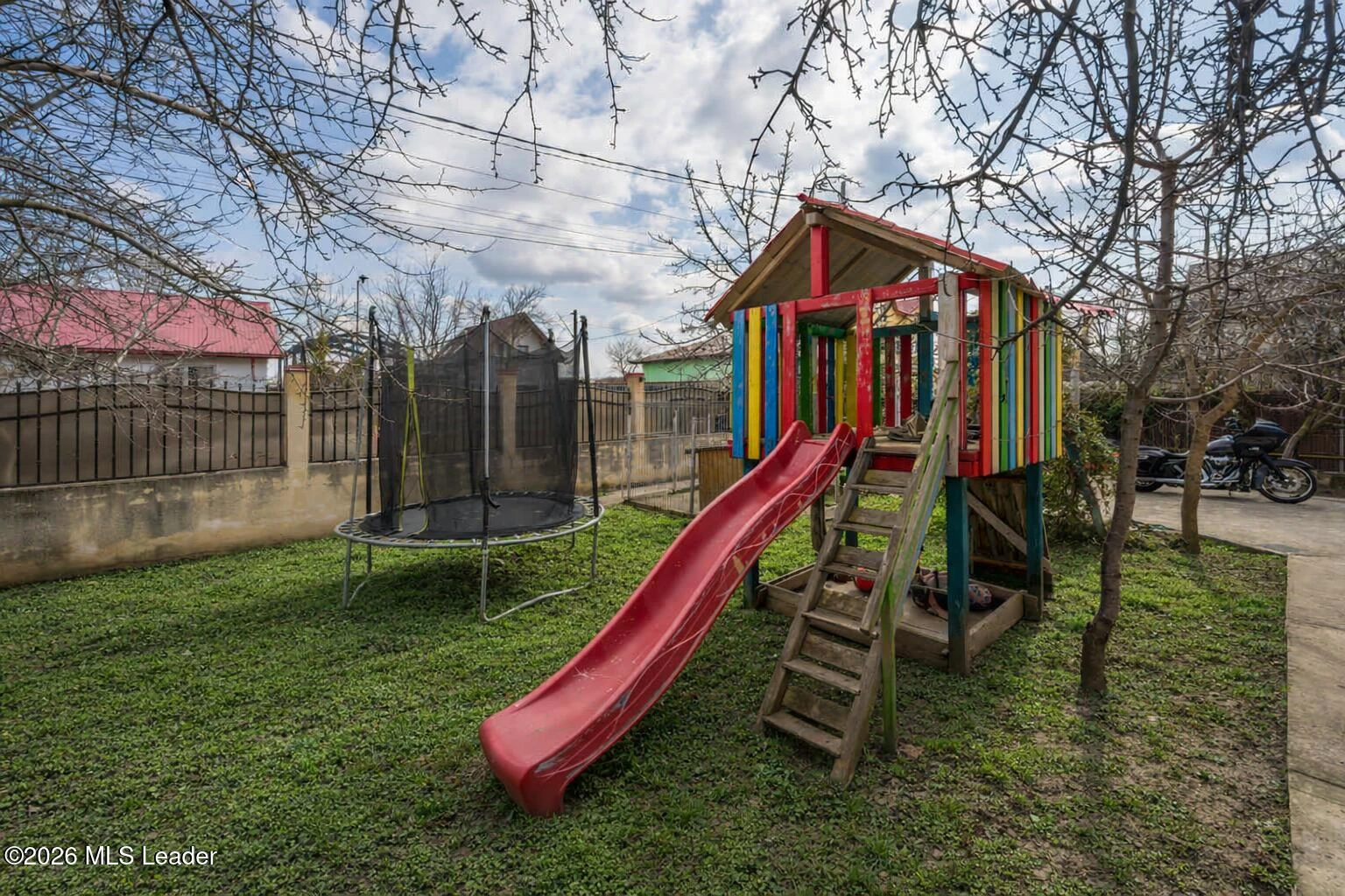 Strada 1 MAI 31 A, Mogosoaia, Bucuresti Ilfov, 077135, 4 Dormitoare Dormitoare, 3 BăiBăi,Casa/Vila,Reprezentari Comision 0%,1 MAI,0,01-6830