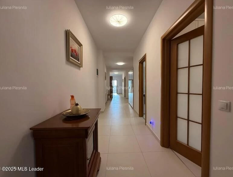 Strada STRABUNA, Bucuresti, Bucuresti Ilfov, 0 , 3 BăiBăi,Apartament,Anunturi Verificate,STRABUNA,0,F1-250084