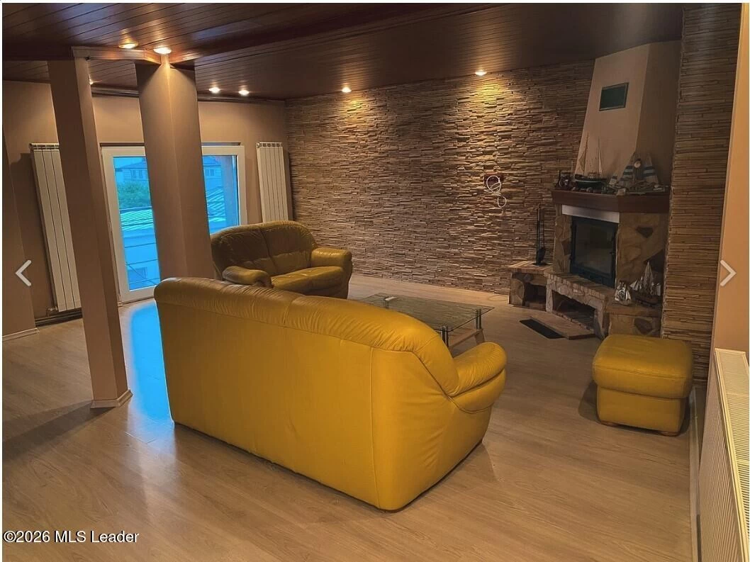 Strada ZEFIRULUI, Bucuresti, Bucuresti Ilfov, 3 Dormitoare Dormitoare, 2 BăiBăi,Casa/Vila,Anunturi Verificate,ZEFIRULUI,0,F1-250402