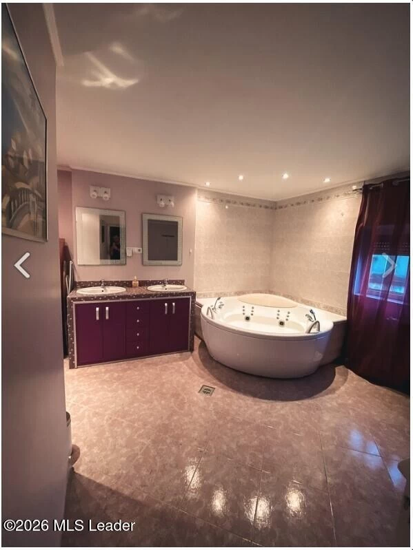 Strada ZEFIRULUI, Bucuresti, Bucuresti Ilfov, 3 Dormitoare Dormitoare, 2 BăiBăi,Casa/Vila,Anunturi Verificate,ZEFIRULUI,0,F1-250402