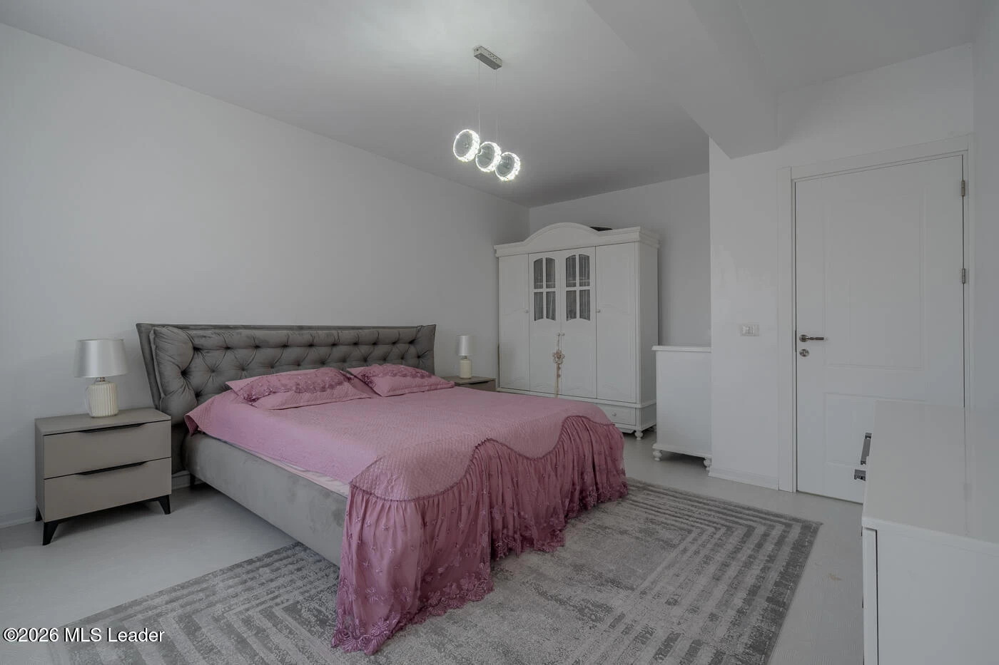 Strada VLADIMIRESCU TUDOR 50B, Voluntari, Bucuresti Ilfov, 077190, 5 Dormitoare Dormitoare, 3 BăiBăi,Casa/Vila,Reprezentari Comision 0%,VLADIMIRESCU TUDOR,0,01-6854