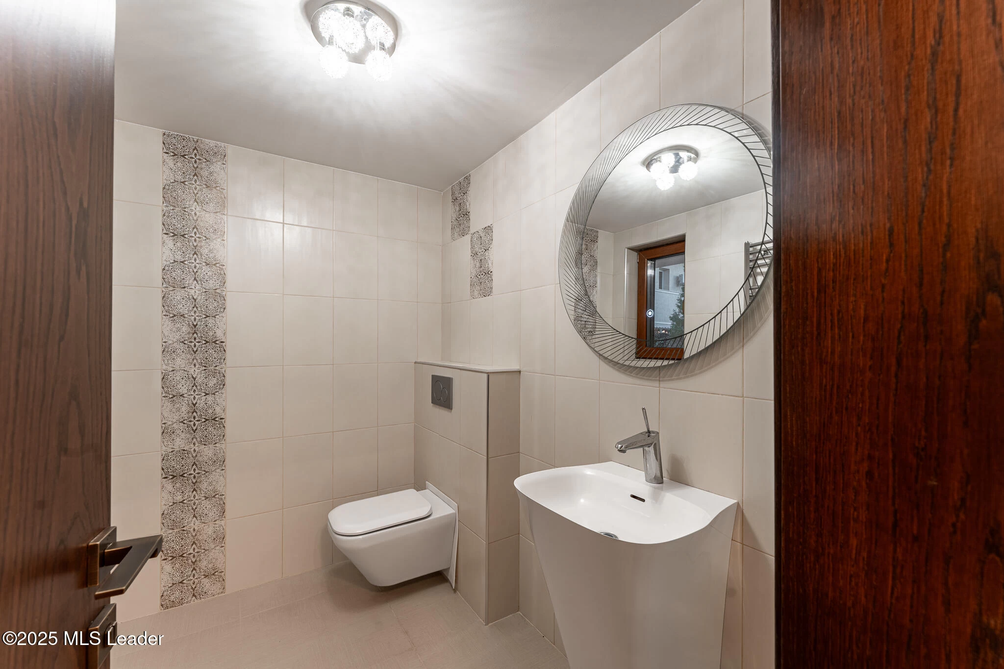 Strada PLANTELOR 25, Mogosoaia, Bucuresti Ilfov, 077135, 6 Dormitoare Dormitoare, 6 BăiBăi,Casa/Vila,Reprezentari Comision 0%,PLANTELOR,0,01-6855