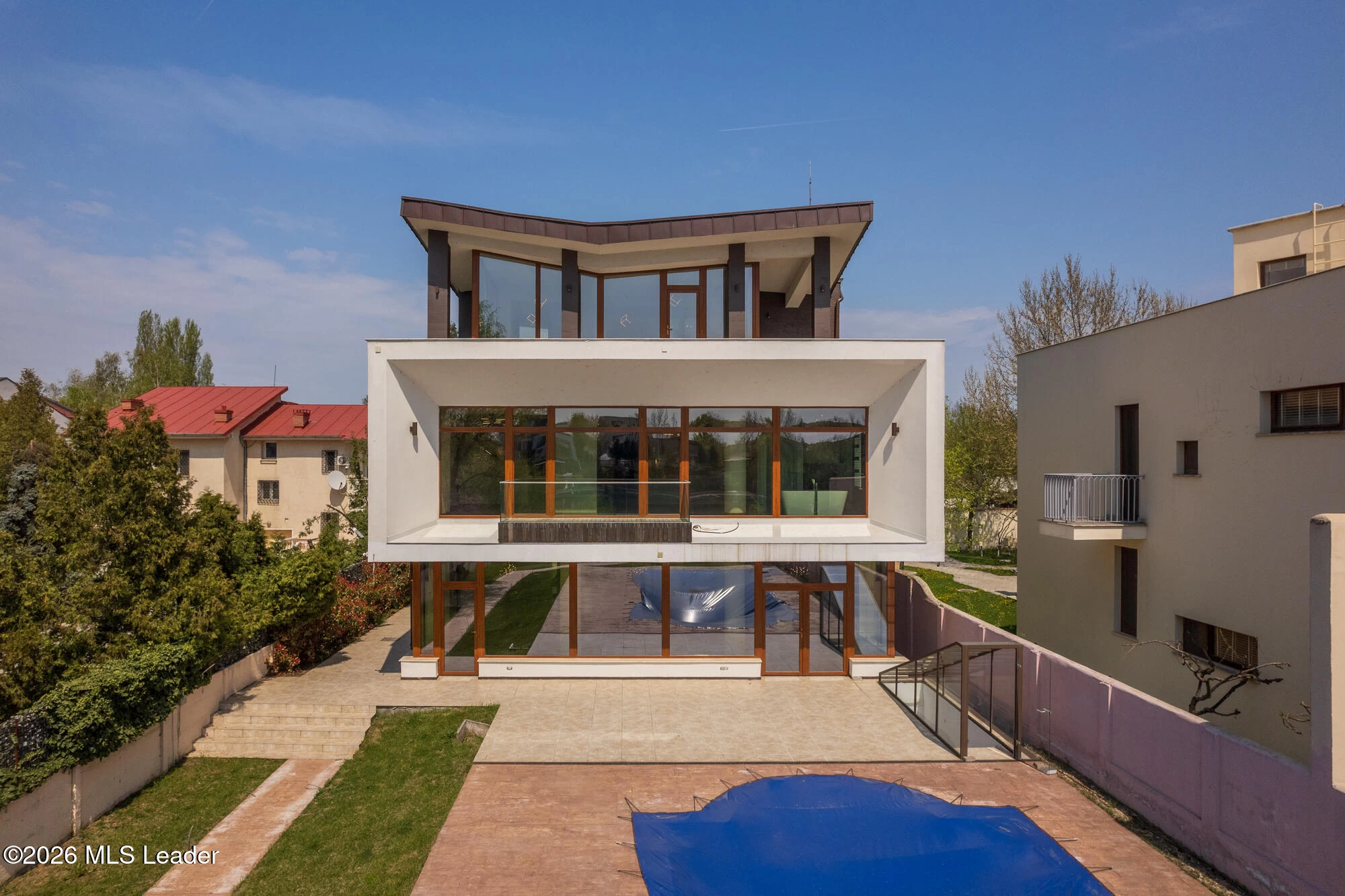 Strada PLANTELOR 25, Mogosoaia, Bucuresti Ilfov, 077135, 6 Dormitoare Dormitoare, 6 BăiBăi,Casa/Vila,Reprezentari Comision 0%,PLANTELOR,0,01-6855