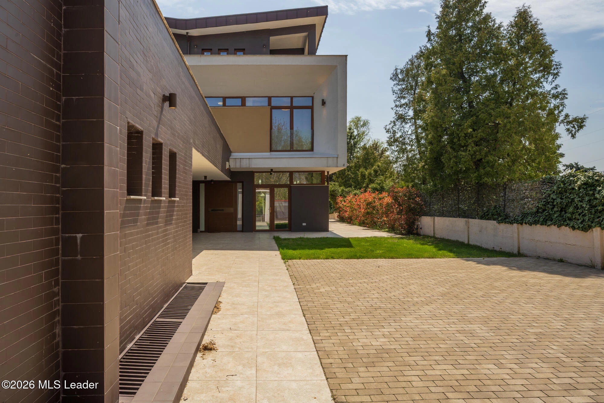 Strada PLANTELOR 25, Mogosoaia, Bucuresti Ilfov, 077135, 6 Dormitoare Dormitoare, 6 BăiBăi,Casa/Vila,Reprezentari Comision 0%,PLANTELOR,0,01-6855