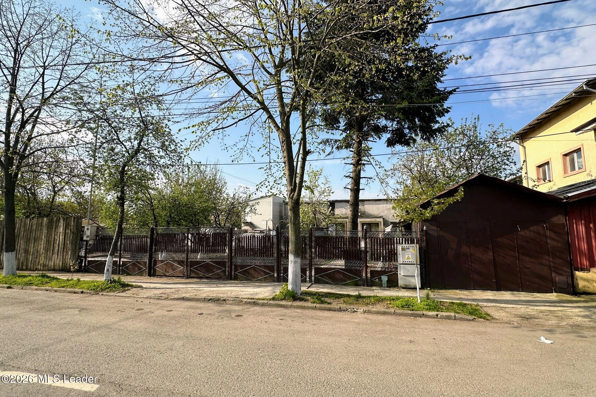 Strada LT. COL. DURBAC DUMITRU RADUCU 37, Bucuresti, Bucuresti Ilfov, 012726, 0 , 0,Teren,Reprezentari Comision 0%,LT. COL. DURBAC DUMITRU RADUCU,0,01-6847