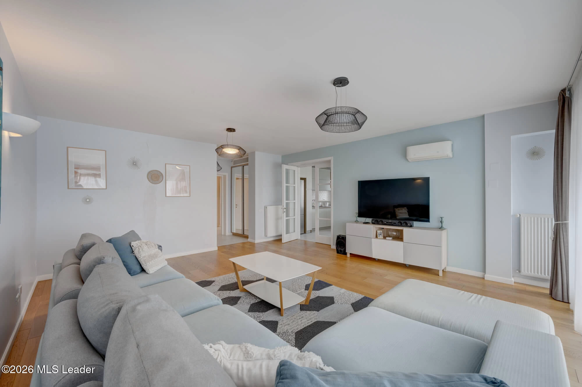 Strada SG. ILIE PETRE 100 et.10, ap.102, Chiajna, Bucuresti Ilfov, 077040, 3 Dormitoare Dormitoare, 2 BăiBăi,Apartament,Reprezentari Comision 0%,SG. ILIE PETRE,0,01-6856