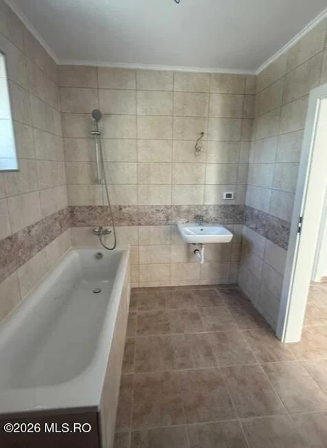 Strada MILANO, Constanta, Constanta, 1 Dormitor Dormitoare, 1 BaieBăi,Apartament,Anunturi Verificate,MILANO,0,F5-59072