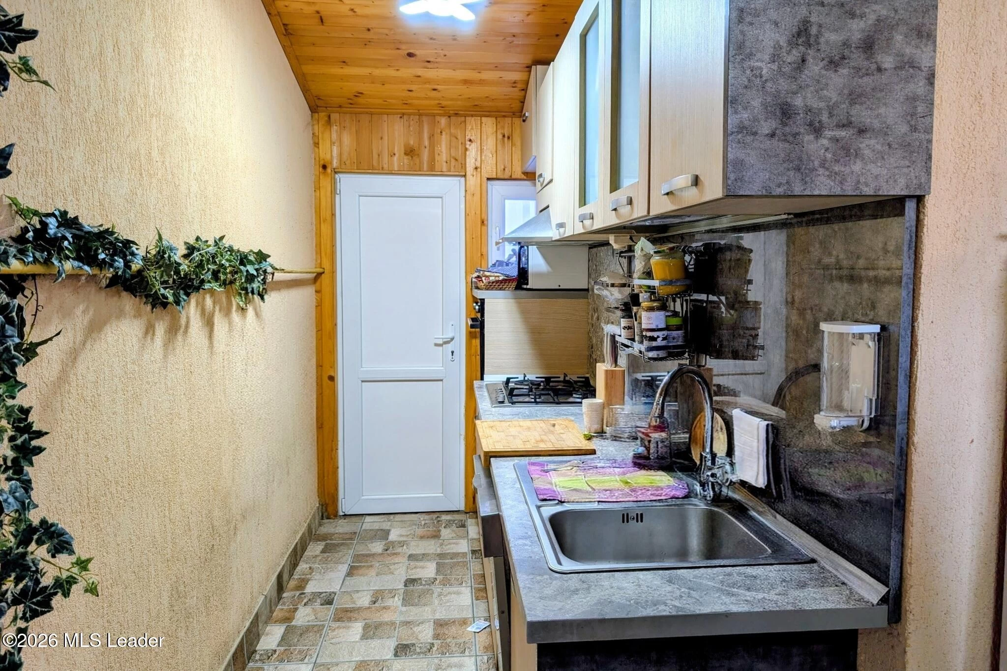 Strada SFANTUL PANTELIMON 6, Pantelimon, Bucuresti Ilfov, 077145, 3 Dormitoare Dormitoare, 2 BăiBăi,Casa/Vila,Reprezentari Comision 0%,SFANTUL PANTELIMON,0,01-6754