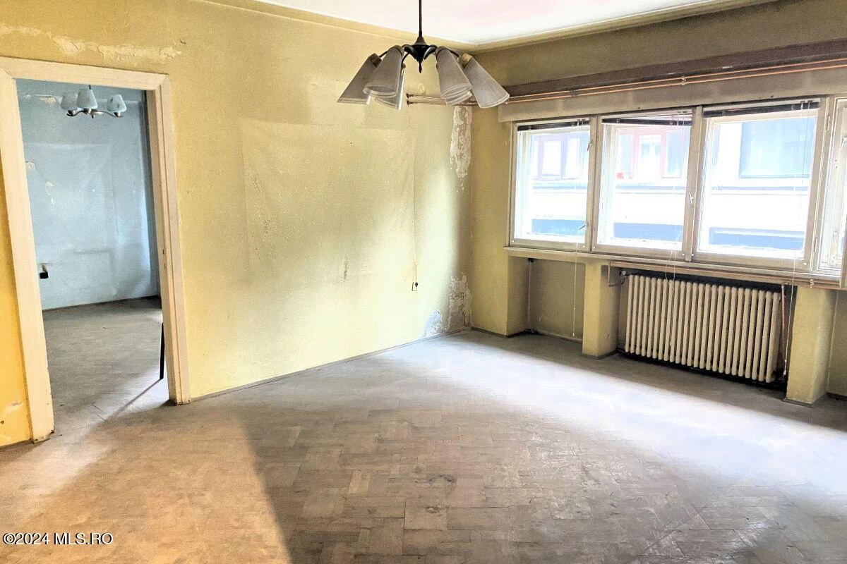 Strada SFINTILOR 10 Etaj 1, Ap. 4, Bucuresti, Bucuresti Ilfov, 030167, 2 Dormitoare Dormitoare, 2 BăiBăi,Apartament,Reprezentari Comision 0%,SFINTILOR,0,01-6266