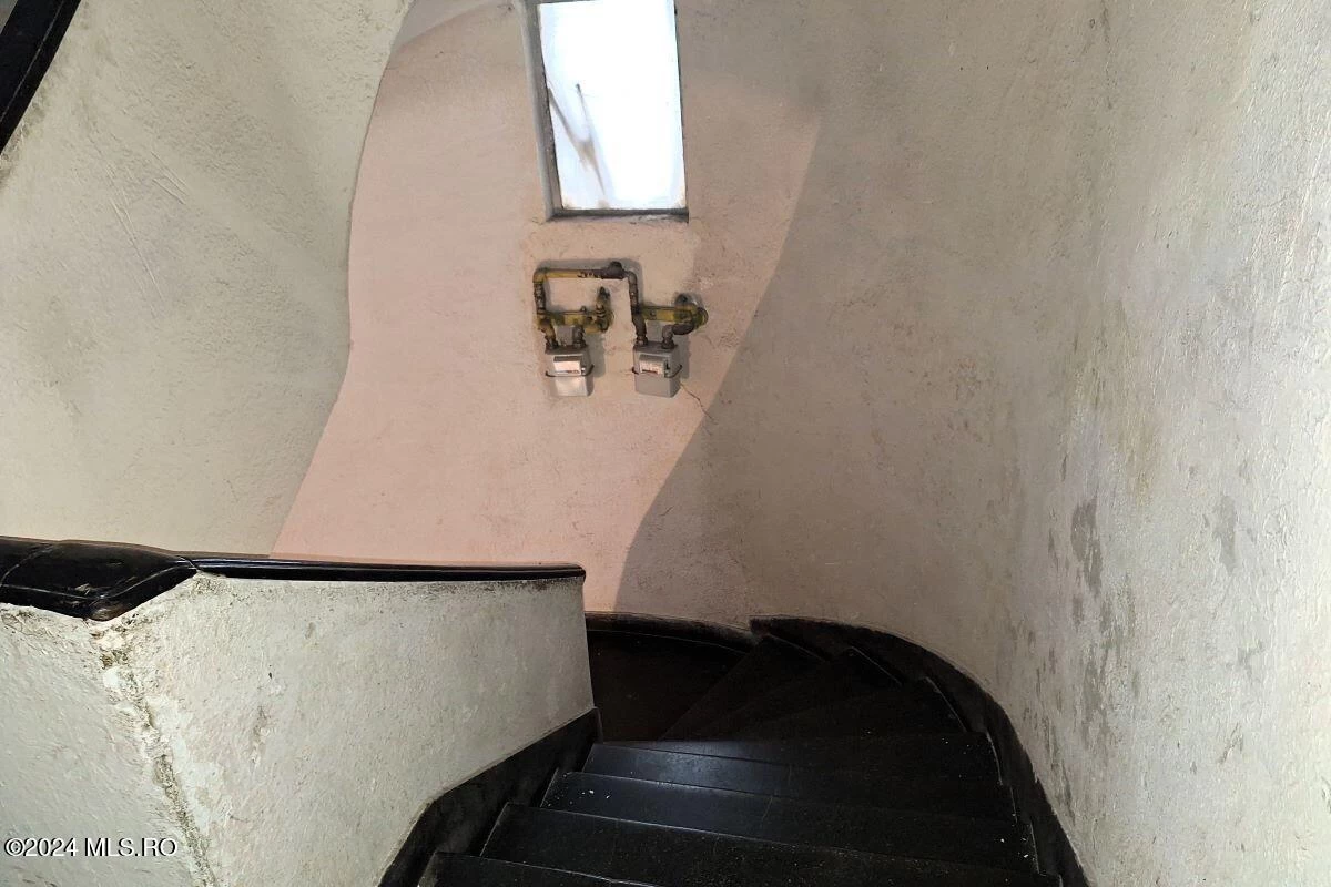 Strada SFINTILOR 10 Etaj 1, Ap. 4, Bucuresti, Bucuresti Ilfov, 030167, 2 Dormitoare Dormitoare, 2 BăiBăi,Apartament,Reprezentari Comision 0%,SFINTILOR,0,01-6266