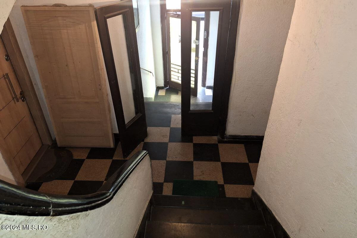 Strada SFINTILOR 10 Etaj 1, Ap. 4, Bucuresti, Bucuresti Ilfov, 030167, 2 Dormitoare Dormitoare, 2 BăiBăi,Apartament,Reprezentari Comision 0%,SFINTILOR,0,01-6266