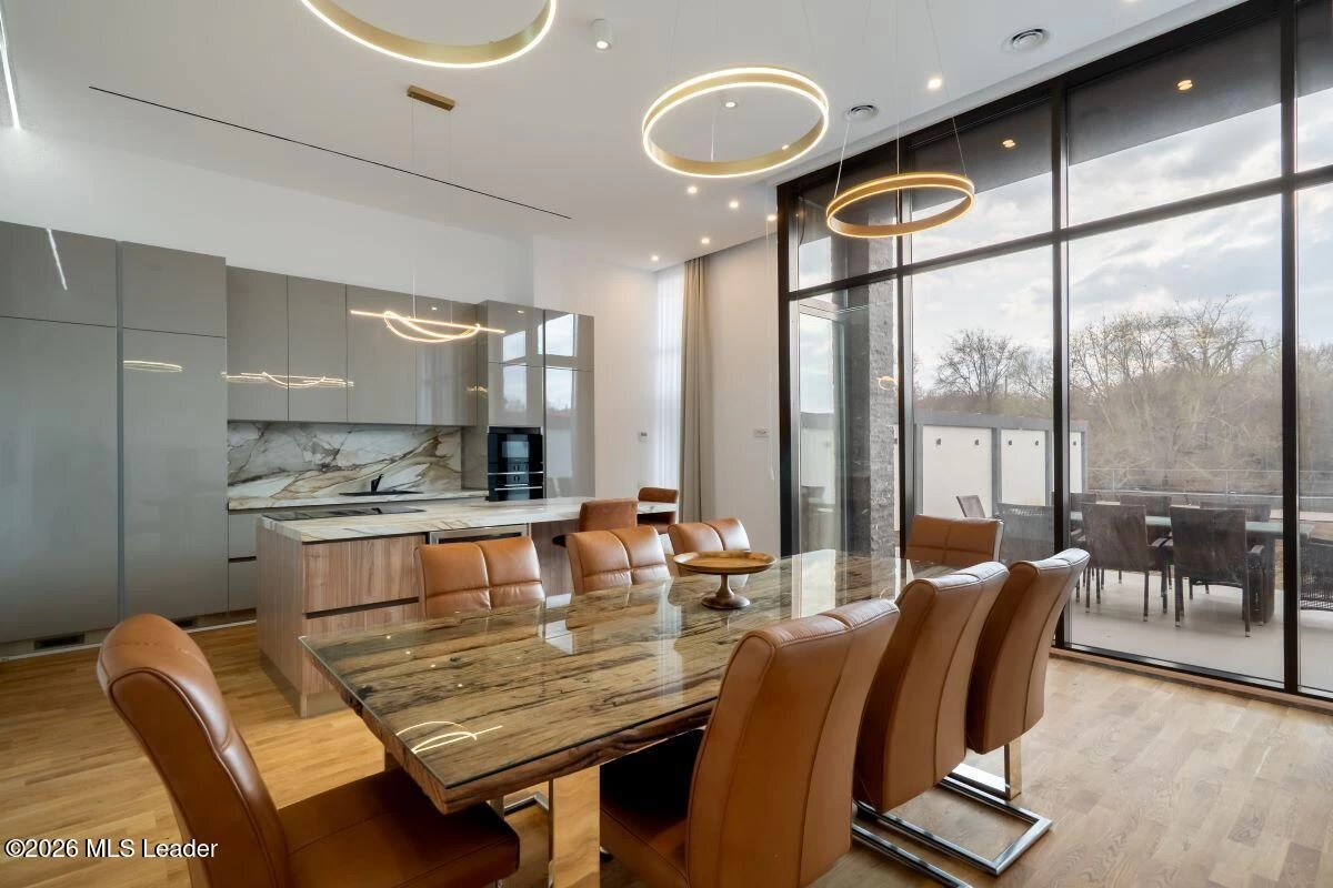 Strada LAPUSNEANU ALEXANDRU 21 Casa Como, Voluntari, Bucuresti Ilfov, 077190, 3 Dormitoare Dormitoare, 4 BăiBăi,Casa/Vila,Reprezentari Comision 0%,LAPUSNEANU ALEXANDRU,0,01-6477