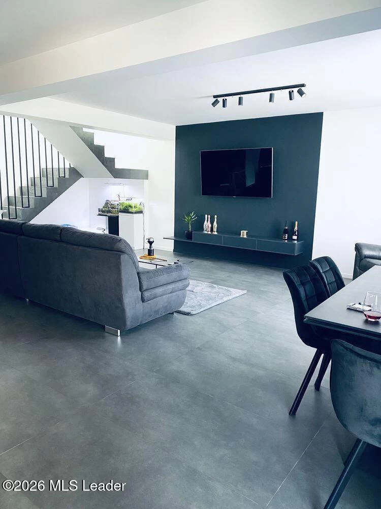 Strada CRIZANTEMELOR, Dragomiresti Vale, Bucuresti Ilfov, 3 Dormitoare Dormitoare, 2 BăiBăi,Casa/Vila,Anunturi Verificate,CRIZANTEMELOR,0,F1-251184