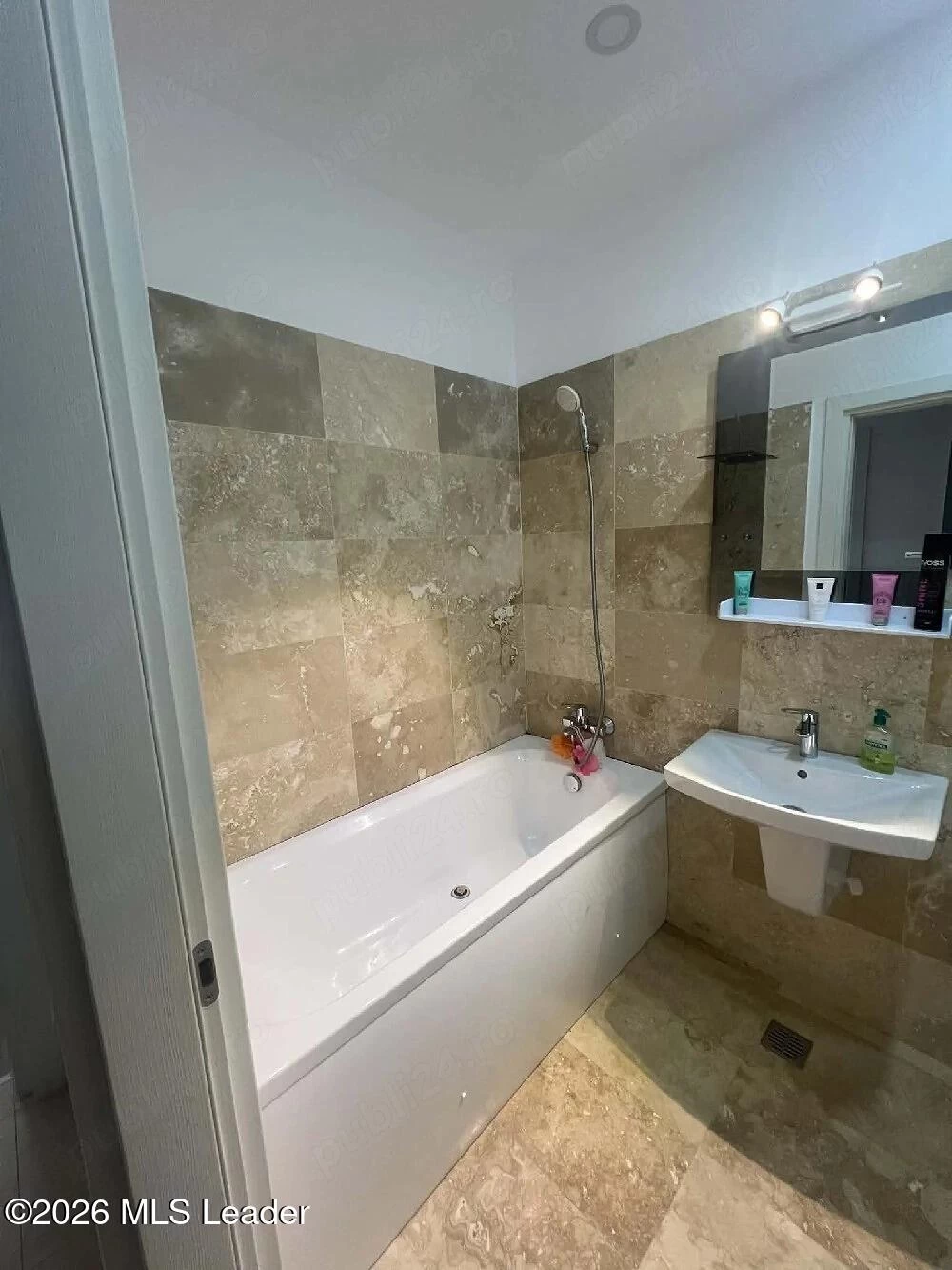 Strada VALEA CALMATUIULU, Bucuresti, Bucuresti Ilfov, 1 Dormitor Dormitoare, 1 BaieBăi,Apartament,Anunturi Verificate,VALEA CALMATUIULU,0,F1-251323