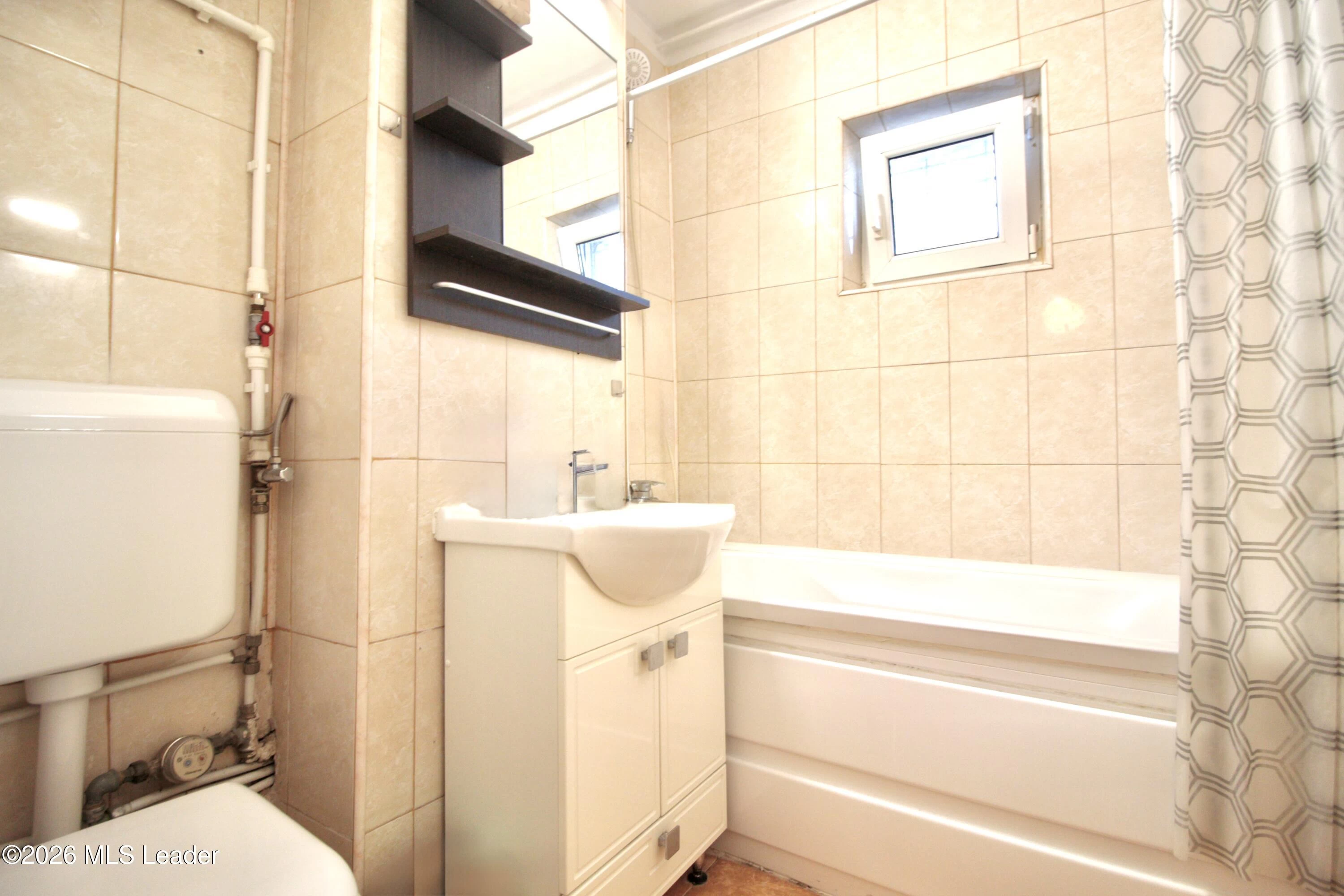 Strada DOROBANTI 111-135 Bl. 9, Sc. C, Et. 9, ap.79, Bucuresti, Bucuresti Ilfov, 010562, 0 , 1 BaieBăi,Apartament,Reprezentari Comision 0%,DOROBANTI,0,01-6872