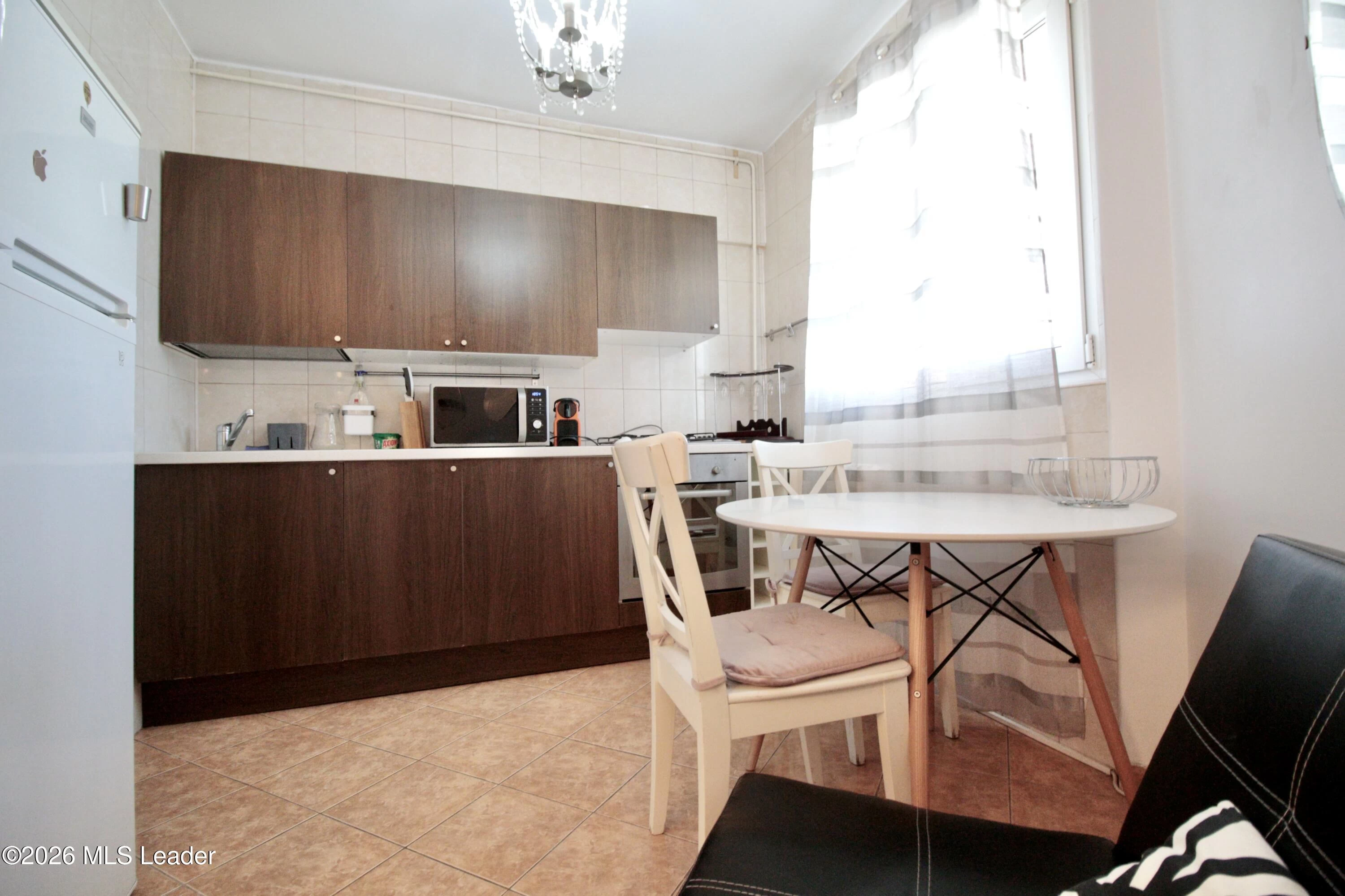 Strada DOROBANTI 111-135 Bl. 9, Sc. C, Et. 9, ap.79, Bucuresti, Bucuresti Ilfov, 010562, 0 , 1 BaieBăi,Apartament,Reprezentari Comision 0%,DOROBANTI,0,01-6872