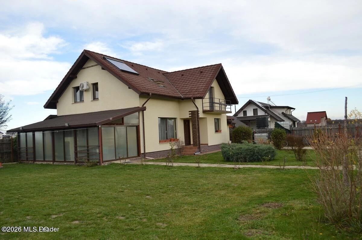 Strada ZORILOR 42, Bascov, Arges, 117045, 4 Dormitoare Dormitoare, 3 BăiBăi,Casa/Vila,Reprezentari Comision 0%,ZORILOR,0,01-6882