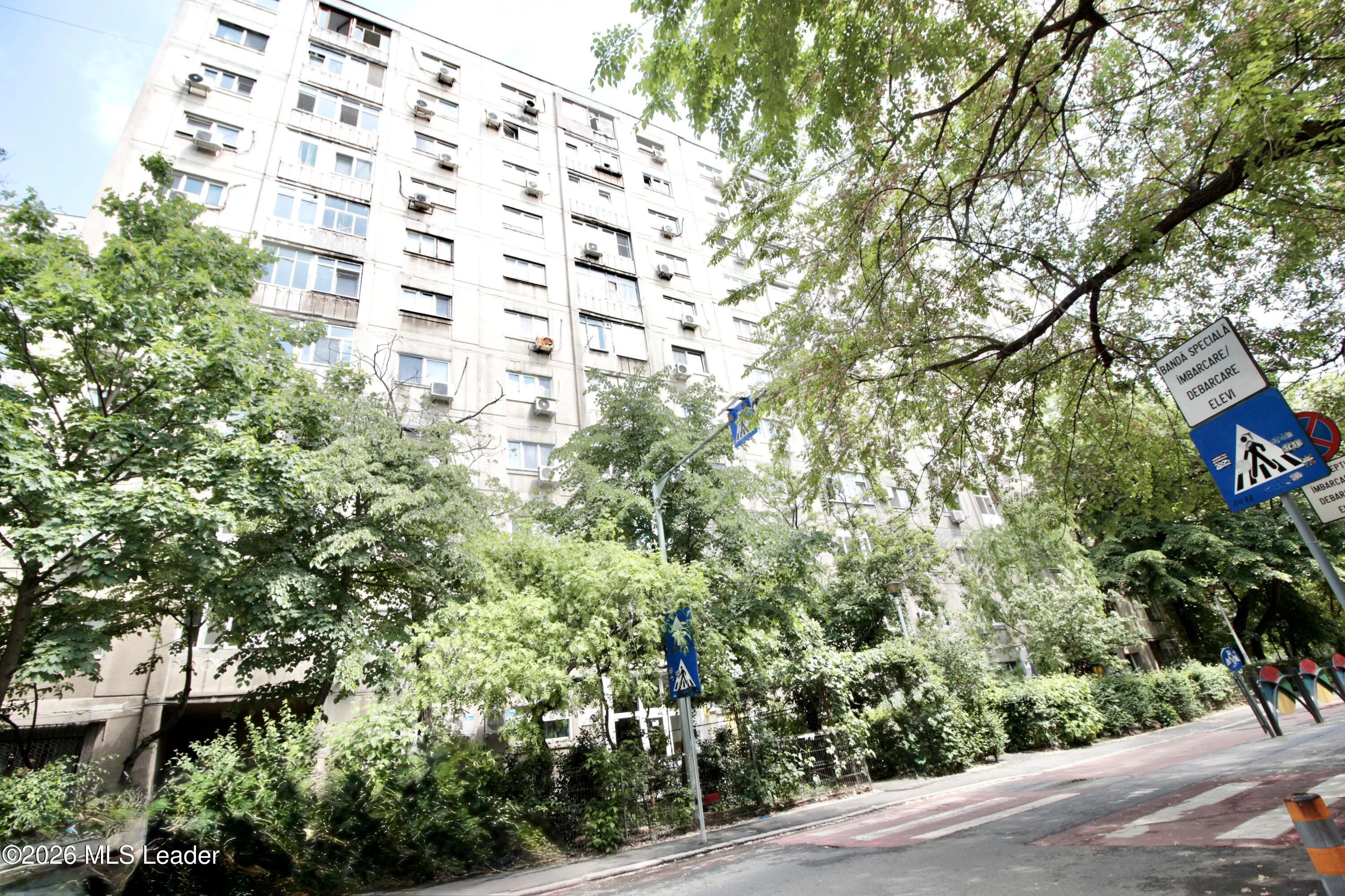 Strada VLADEASA 12 Bl. C4, Sc. 1, Et. 7, ap. 55, Bucuresti, Bucuresti Ilfov, 061674, 0 , 1 BaieBăi,Apartament,Reprezentari Comision 0%,VLADEASA,0,01-6886