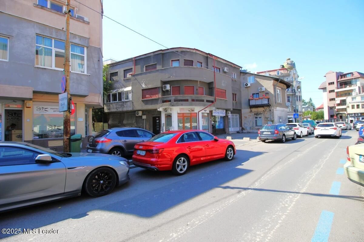 Strada COL. MED. STOENESCU 11, Bucuresti, Bucuresti Ilfov, 050457, 6 Dormitoare Dormitoare, 4 BăiBăi,Casa/Vila,Reprezentari Comision 0%,COL. MED. STOENESCU,0,01-6611